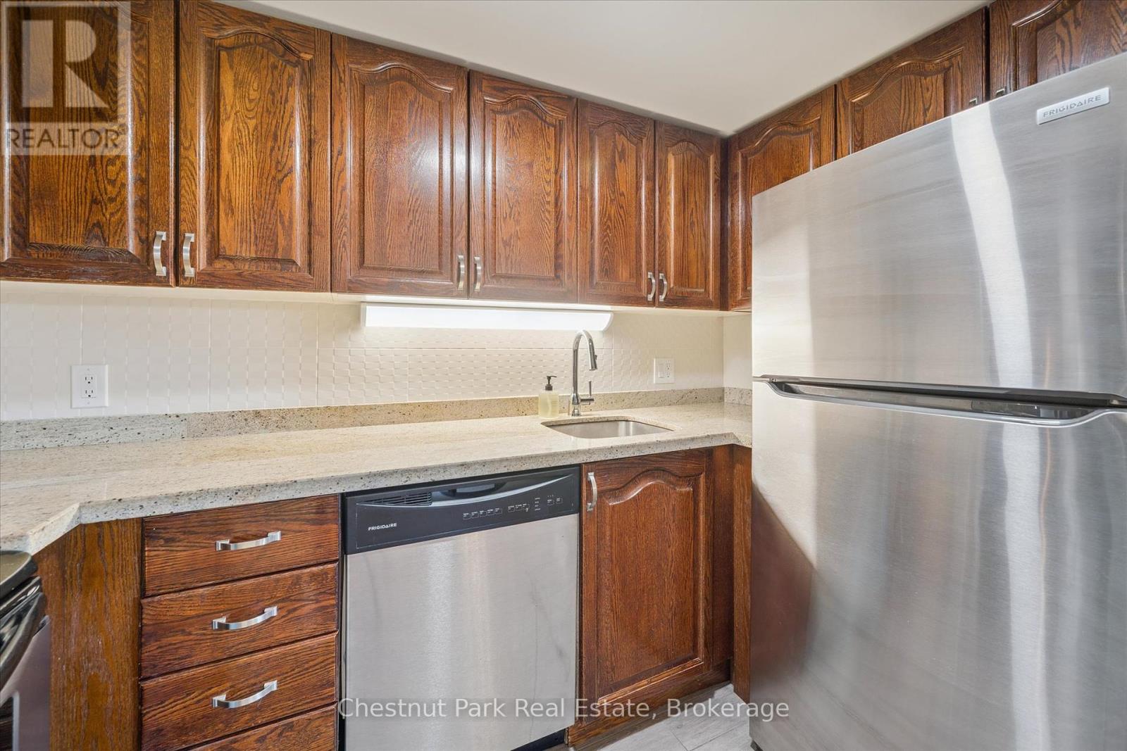 31-303 - 1235 Deerhurst Drive, Huntsville, Ontario  P1H 2E8 - Photo 17 - X12402285