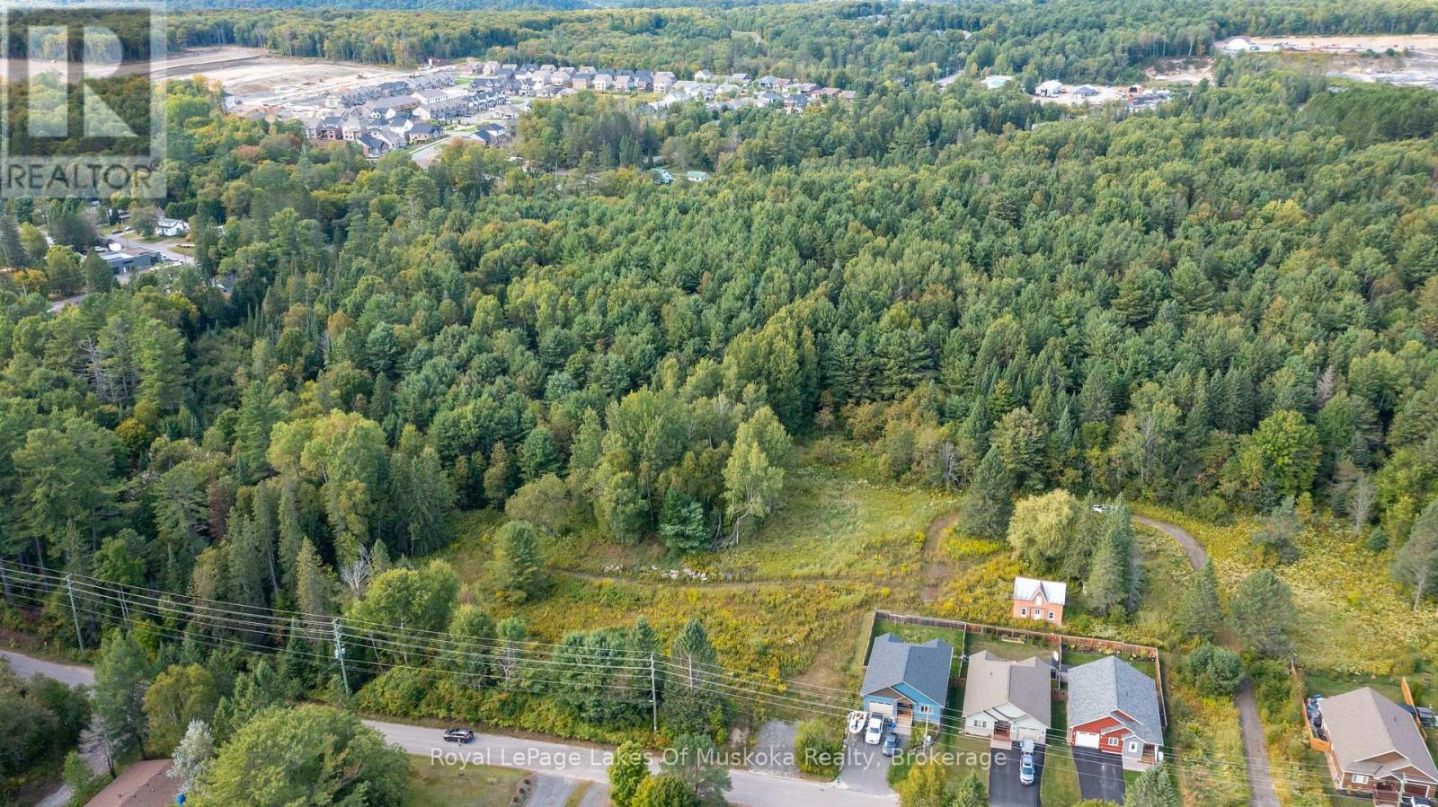 100 Chaffey Township Road, Huntsville, Ontario  P1H 1C8 - Photo 19 - X12403748