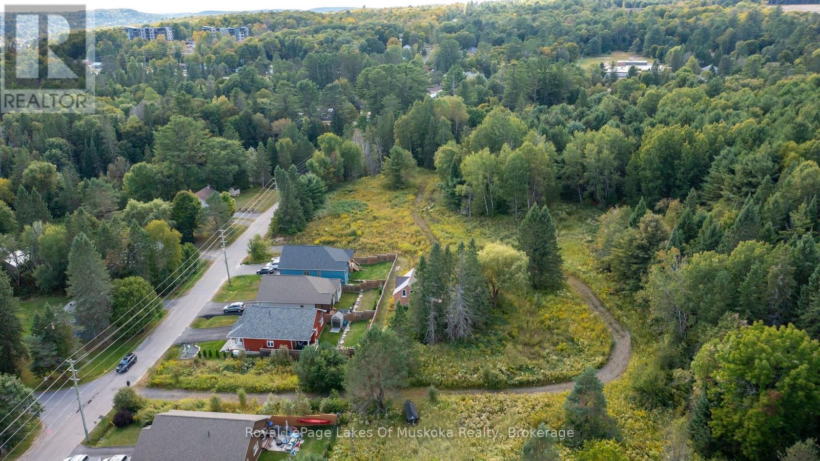 100 Chaffey Township Road, Huntsville, Ontario  P1H 1C8 - Photo 20 - X12403748