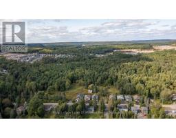 100 CHAFFEY TOWNSHIP ROAD, Huntsville, Ontario