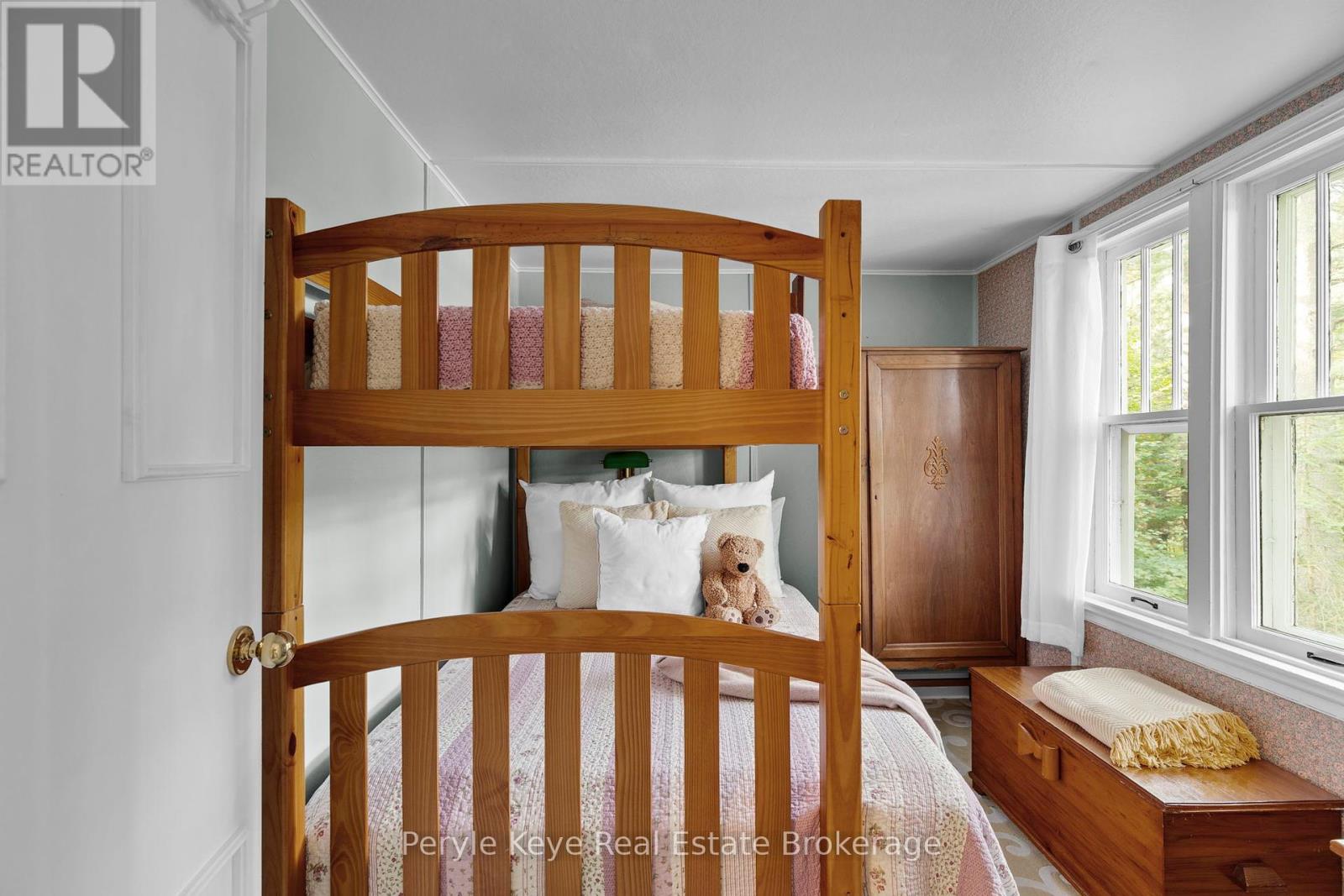 136 Deer Lake Road, Huntsville, Ontario  P0B 1L0 - Photo 30 - X12406976