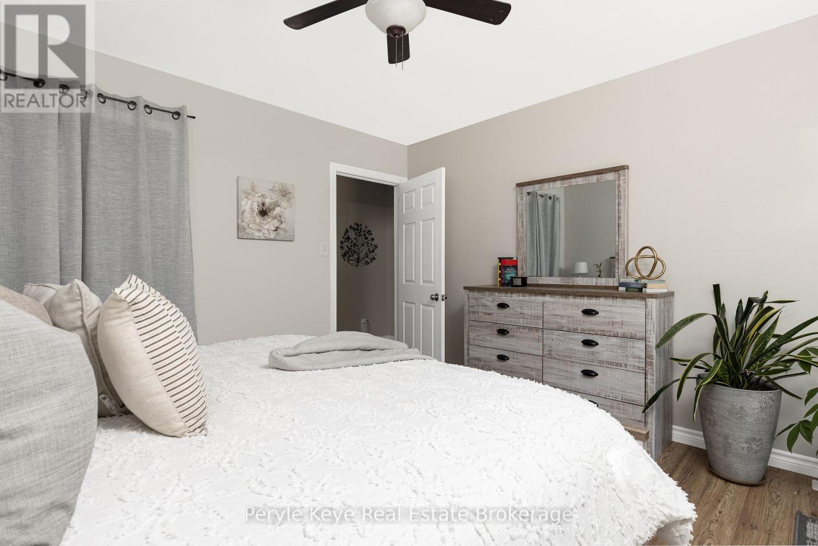 820 Manitoba Street, Bracebridge, Ontario  P1L 1W9 - Photo 26 - X12408357