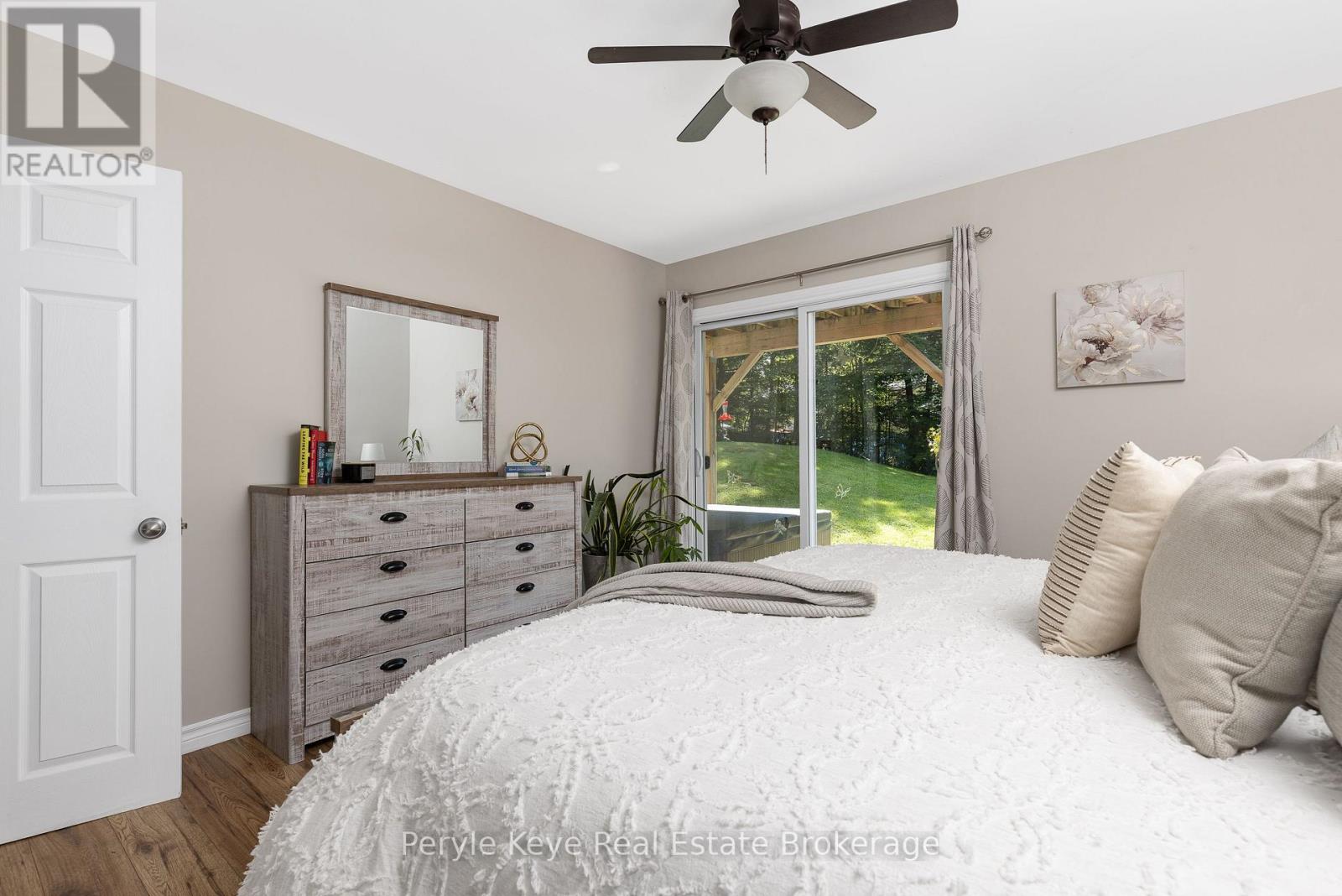 820 Manitoba Street, Bracebridge, Ontario  P1L 1W9 - Photo 27 - X12408357