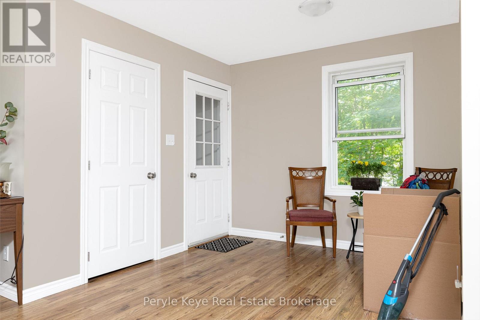 820 Manitoba Street, Bracebridge, Ontario  P1L 1W9 - Photo 31 - X12408357