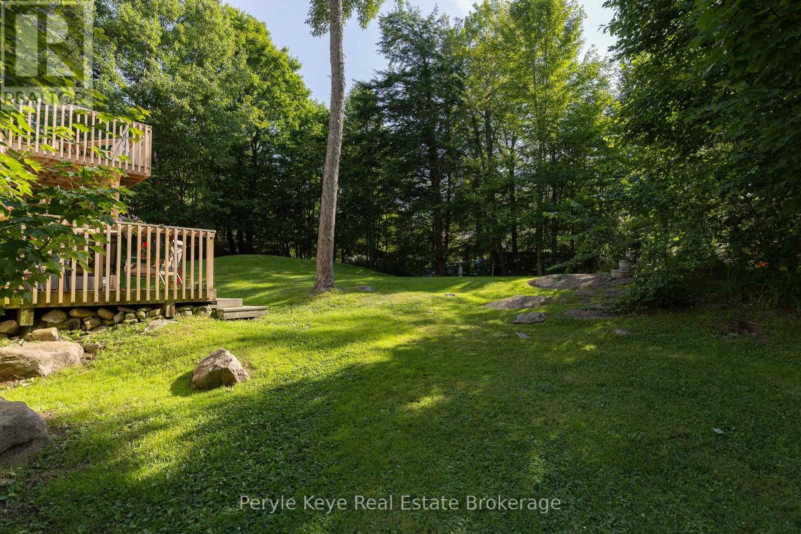 820 Manitoba Street, Bracebridge, Ontario  P1L 1W9 - Photo 36 - X12408357