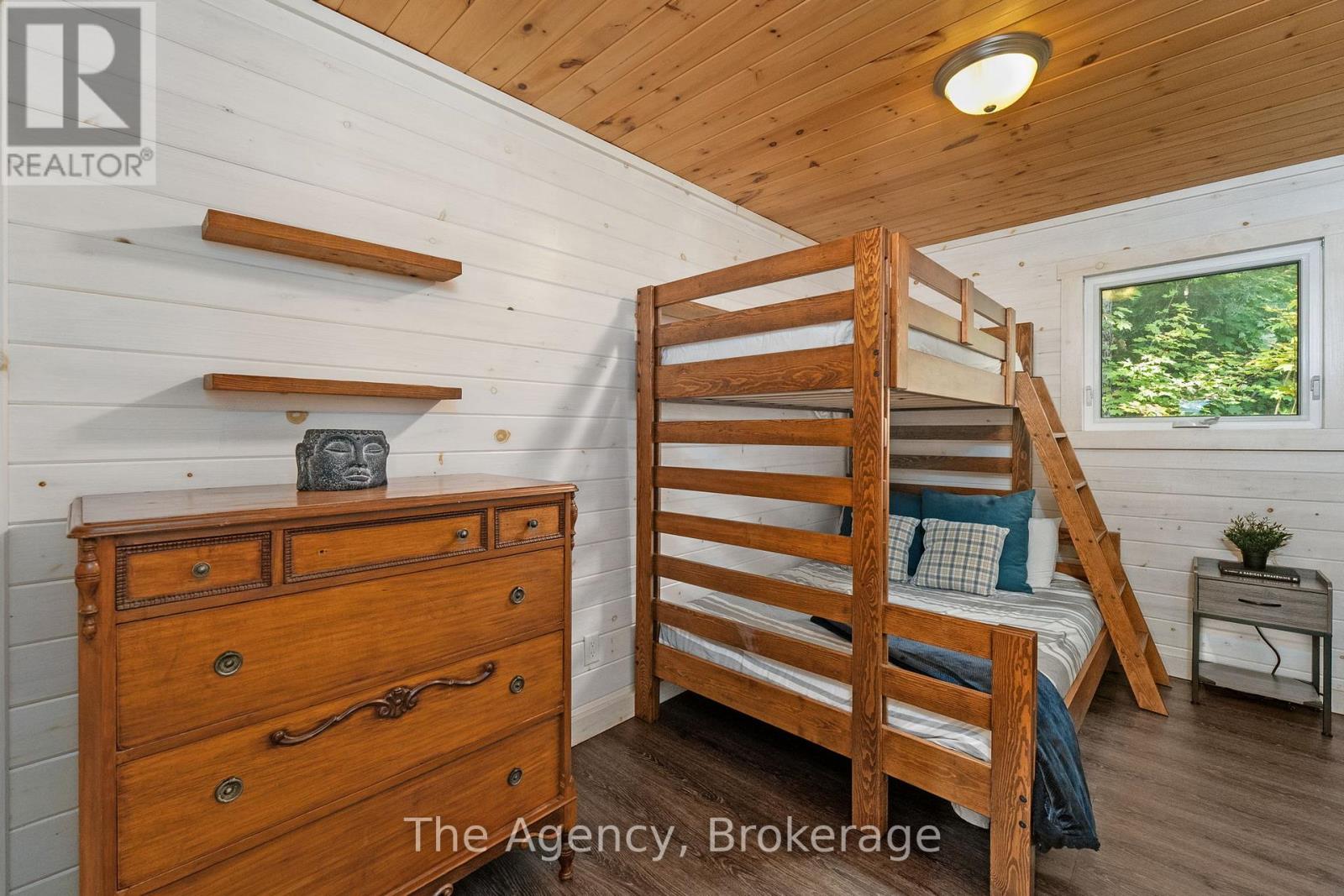 1032 Lakeshore Drive S, Bracebridge, Ontario  P1L 1X3 - Photo 20 - X12410008