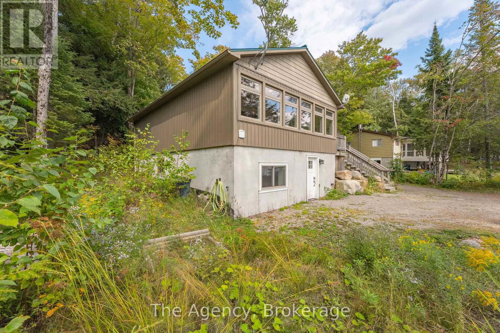 1032 Lakeshore Drive S, Bracebridge, Ontario  P1L 1X3 - Photo 37 - X12410008