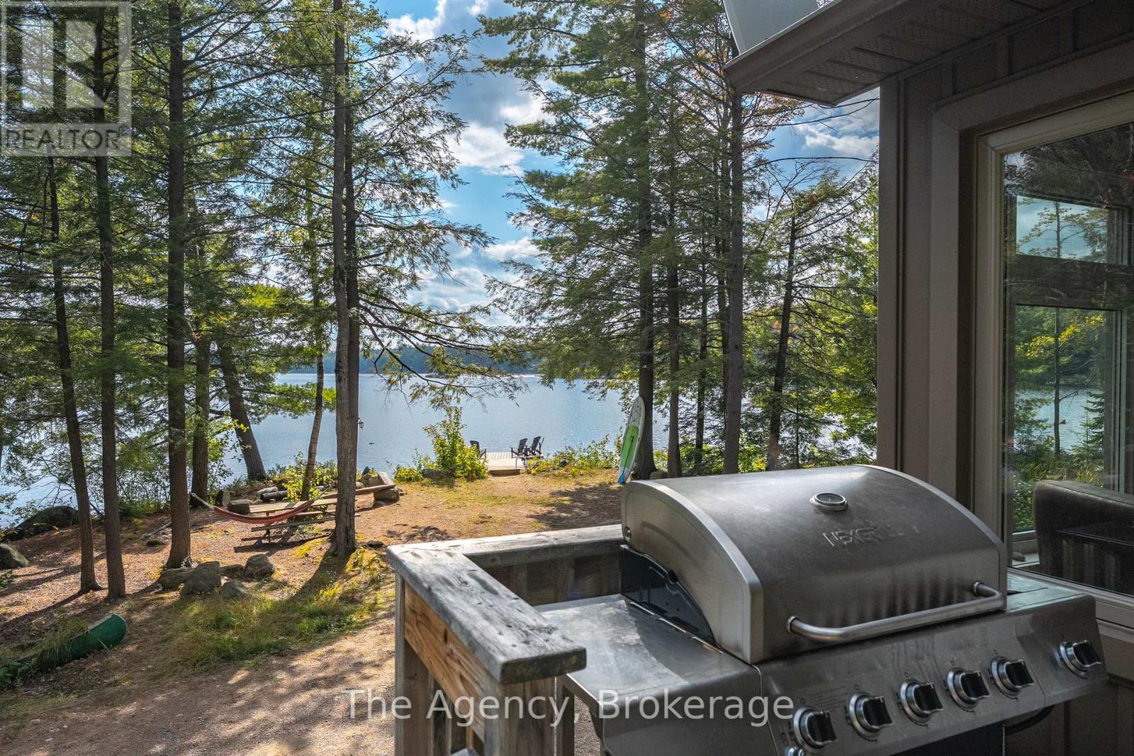 1032 Lakeshore Drive S, Bracebridge, Ontario  P1L 1X3 - Photo 44 - X12410008
