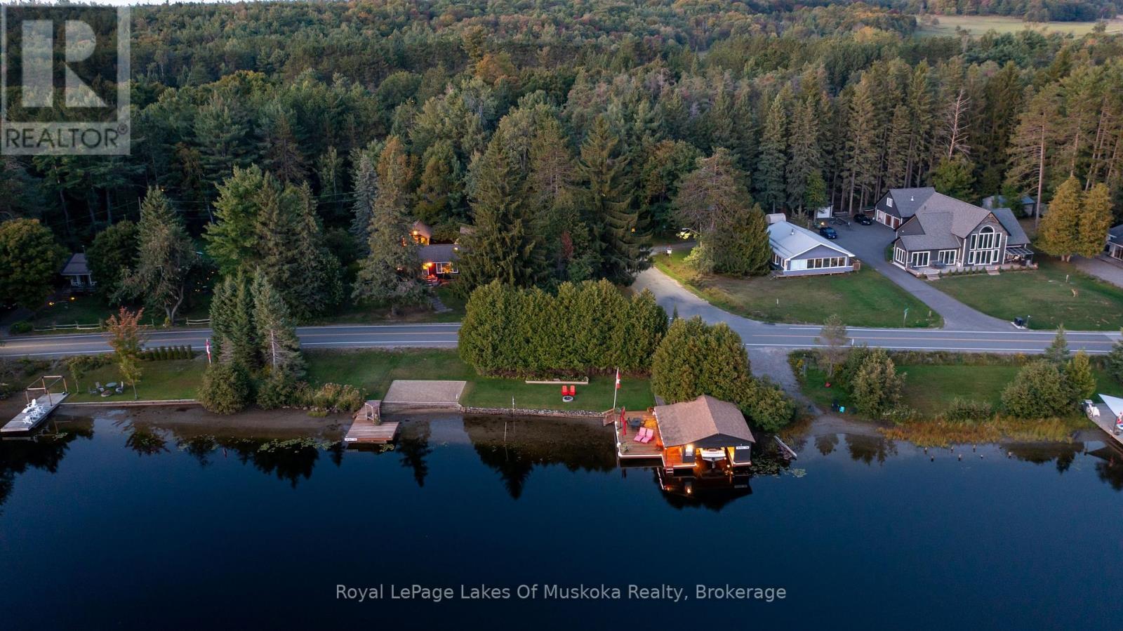 2 Leslie Drive W, Bracebridge, Ontario  P1L 1W8 - Photo 17 - X12410198