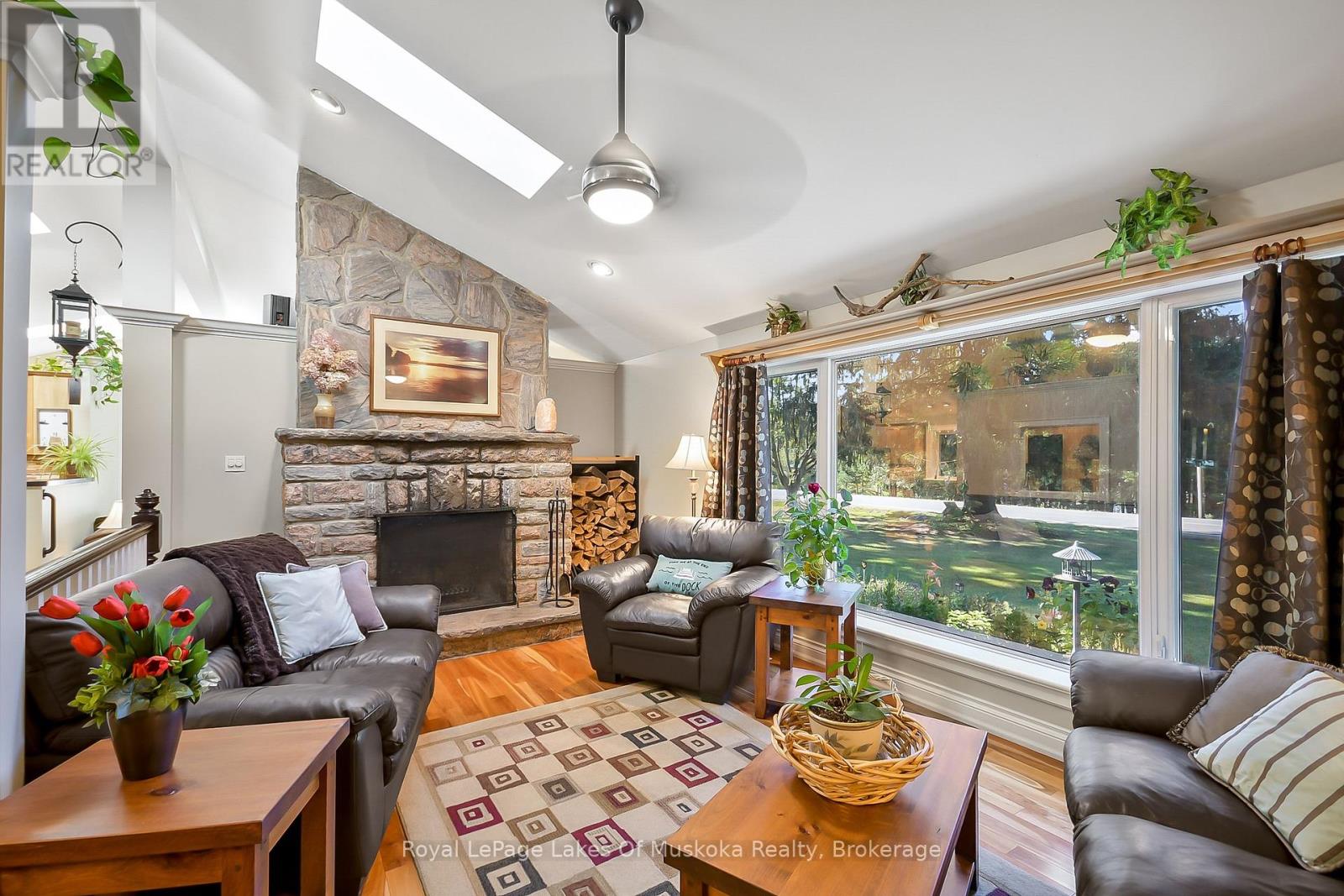 2 Leslie Drive W, Bracebridge, Ontario  P1L 1W8 - Photo 27 - X12410198