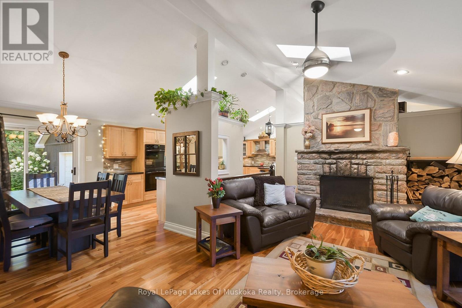 2 Leslie Drive W, Bracebridge, Ontario  P1L 1W8 - Photo 28 - X12410198