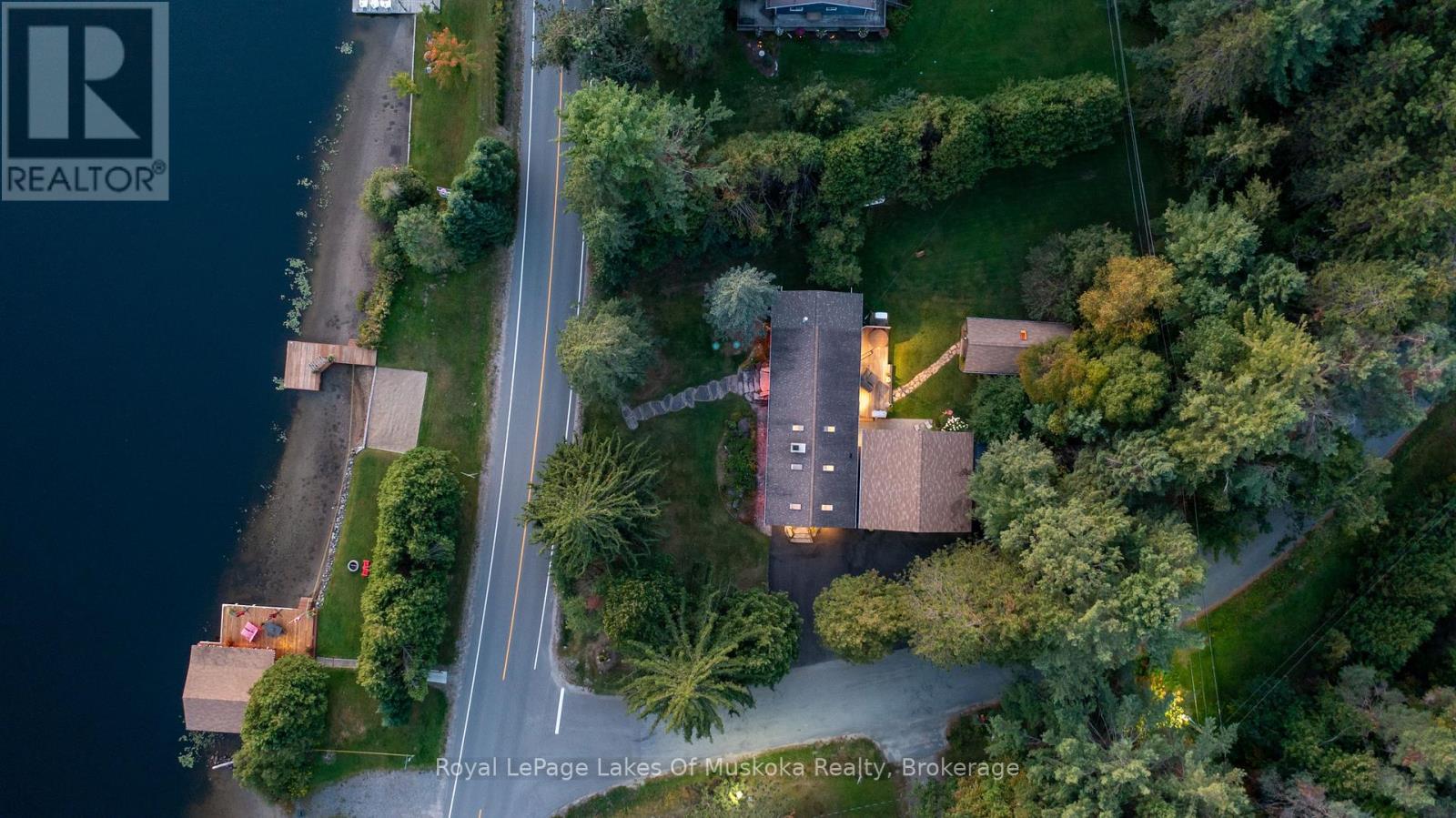 2 Leslie Drive W, Bracebridge, Ontario  P1L 1W8 - Photo 46 - X12410198