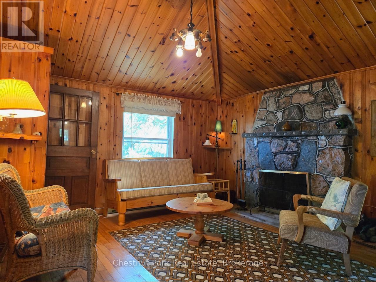 1 & 2 -1051 Wigwam Lodge Road, Gravenhurst, Ontario  P0E 1G0 - Photo 19 - X12410239