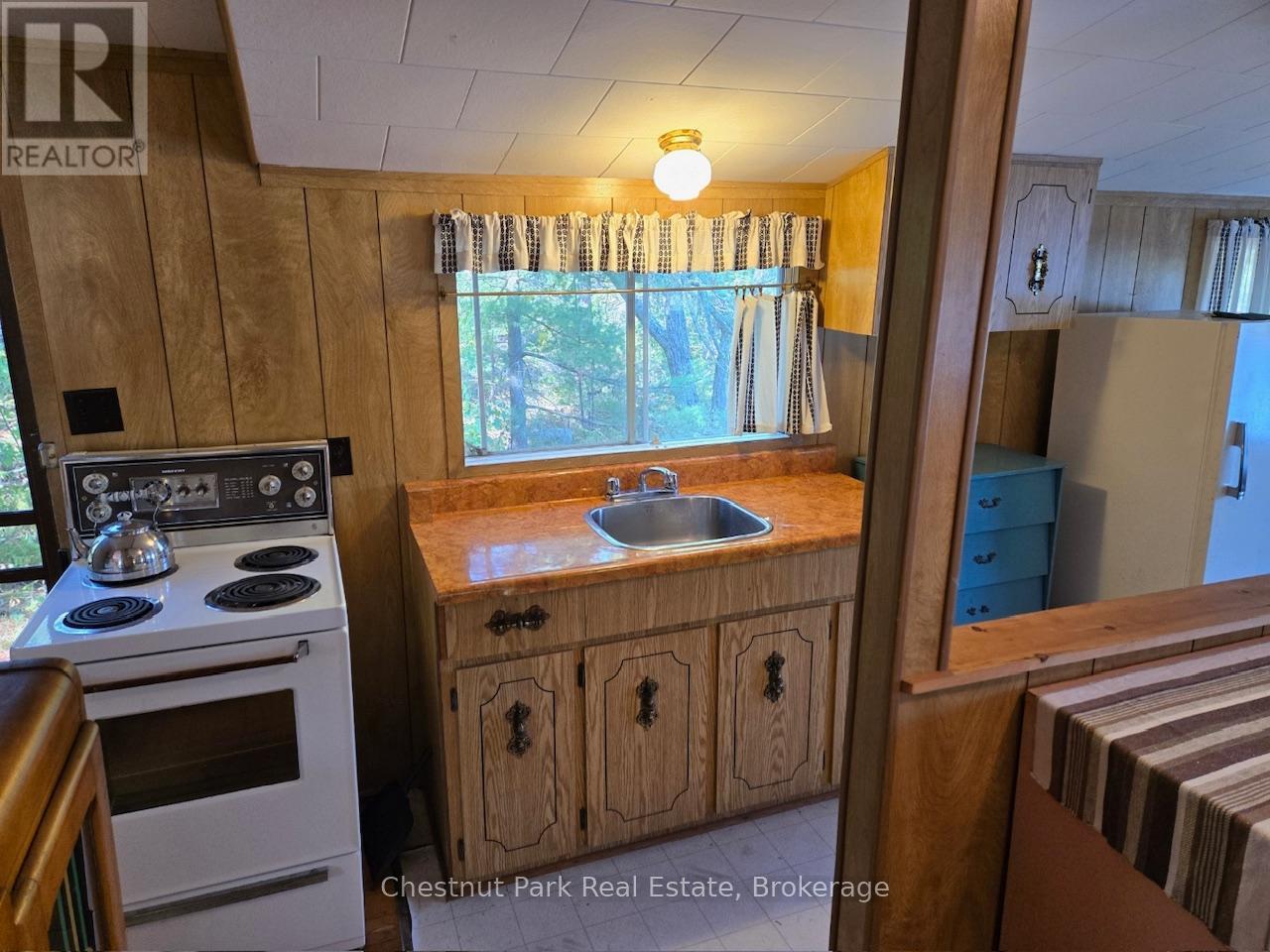 1 & 2 -1051 Wigwam Lodge Road, Gravenhurst, Ontario  P0E 1G0 - Photo 42 - X12410239