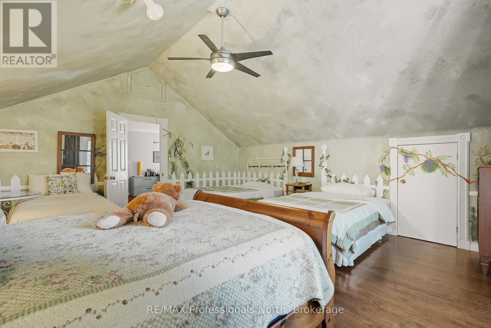 35 Church Street, Huntsville, Ontario  P1H 1G8 - Photo 27 - X12411599