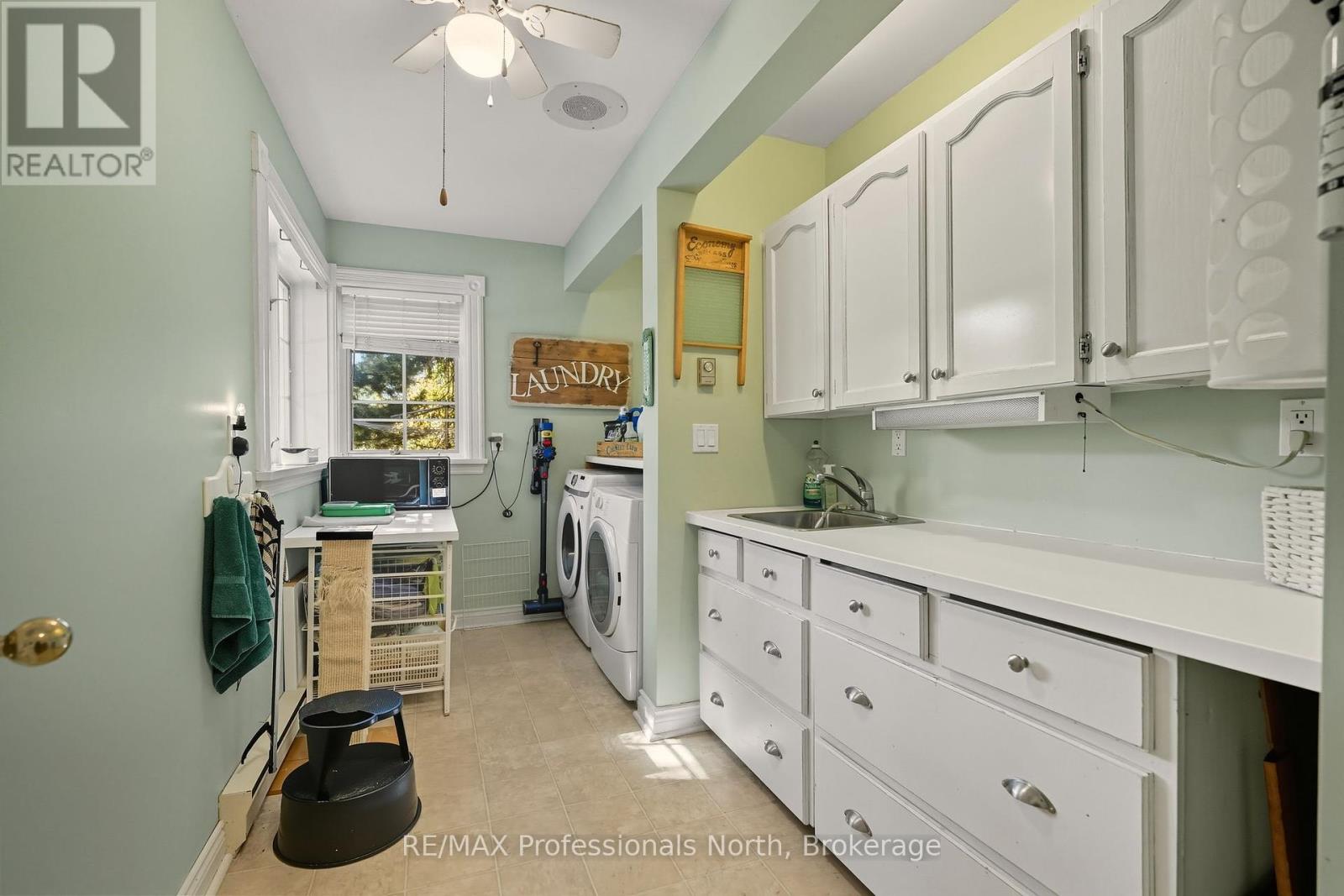 35 Church Street, Huntsville, Ontario  P1H 1G8 - Photo 29 - X12411599