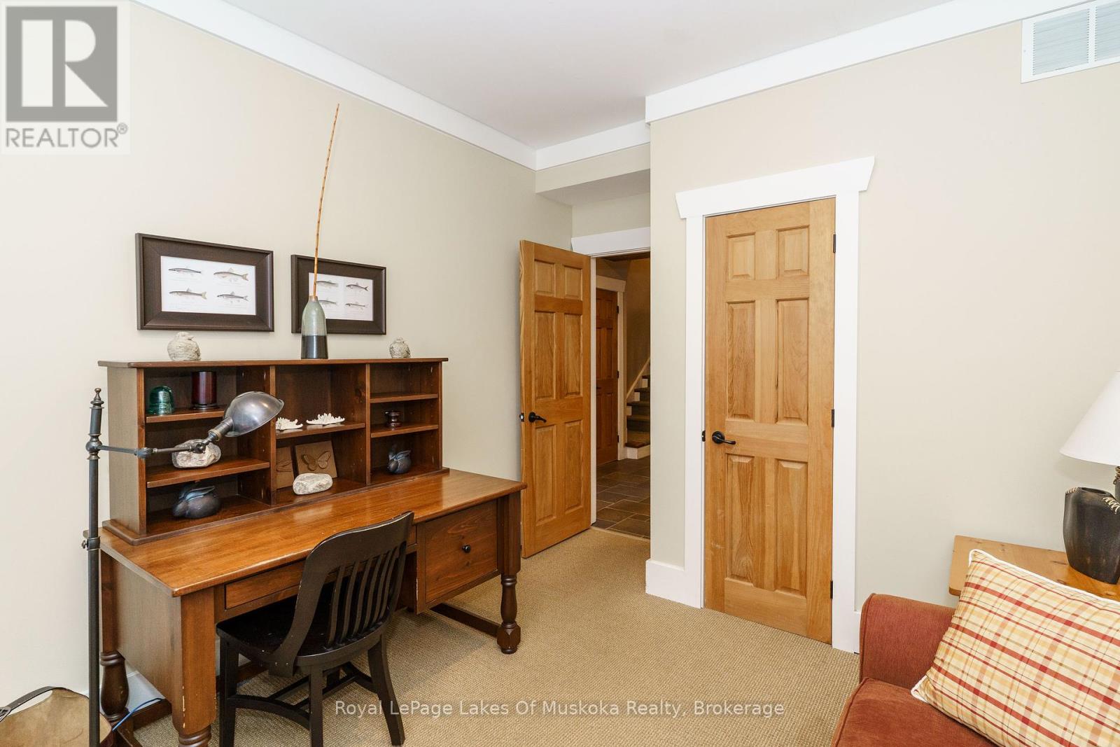 Villa 1  Week 9 - 1020 Birch Glen Road, Lake Of Bays, Ontario  P0B 1A0 - Photo 22 - X12411608