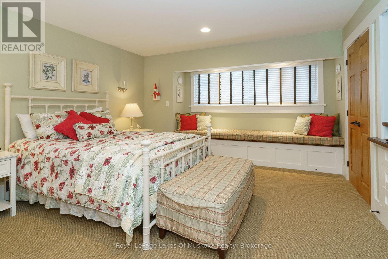 Villa 1  Week 9 - 1020 Birch Glen Road, Lake Of Bays, Ontario  P0B 1A0 - Photo 29 - X12411608