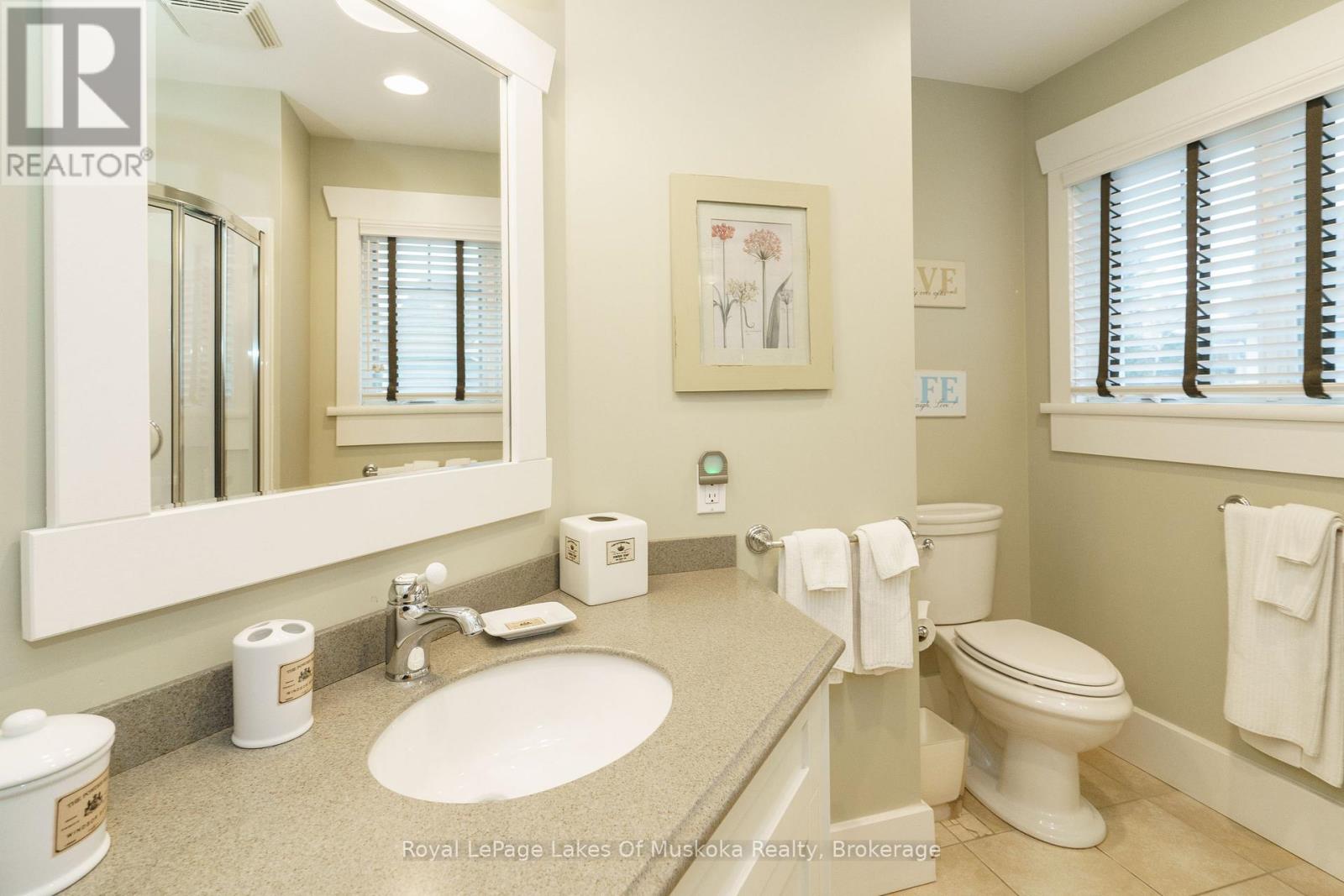 Villa 1  Week 9 - 1020 Birch Glen Road, Lake Of Bays, Ontario  P0B 1A0 - Photo 35 - X12411608