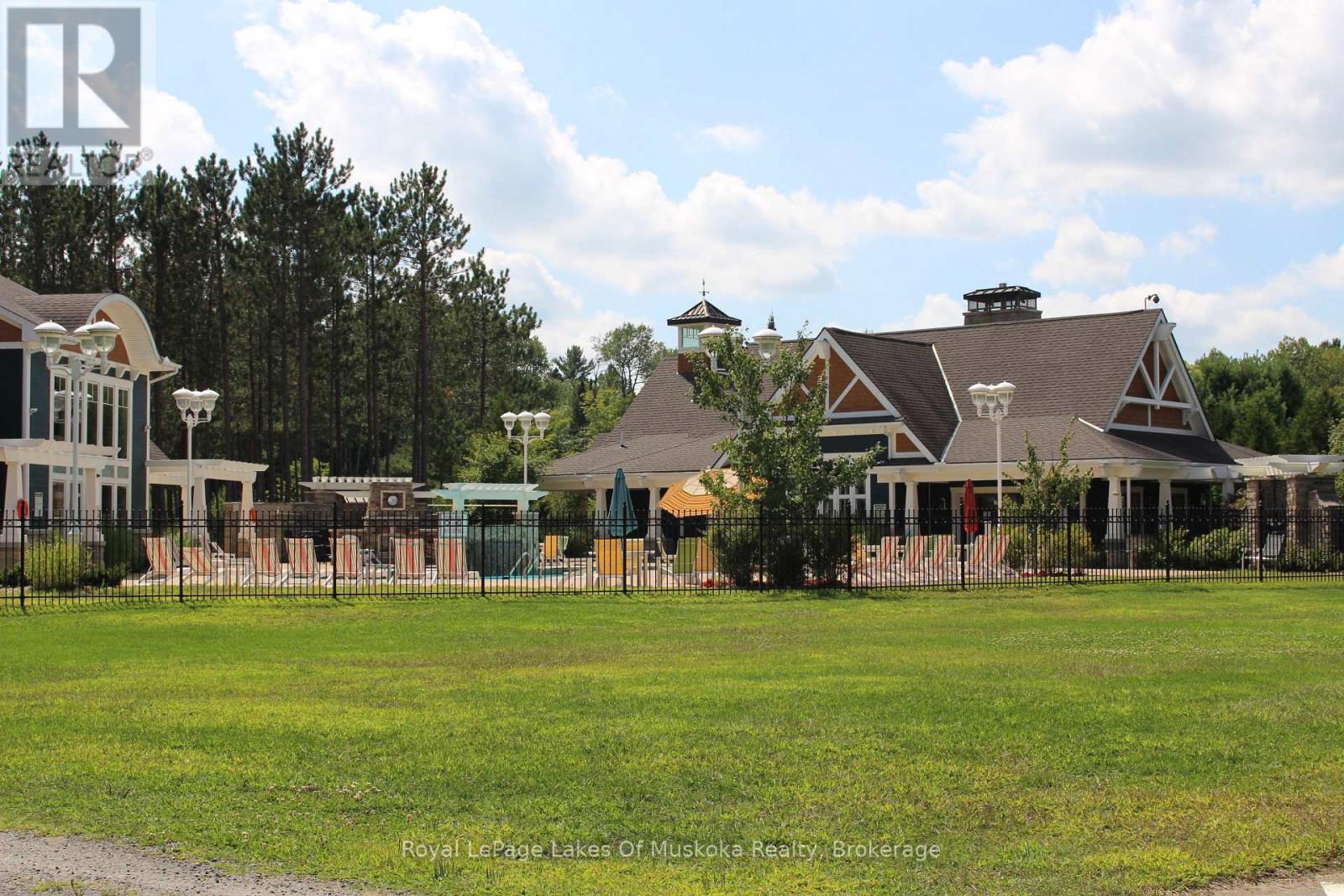 Villa 1  Week 9 - 1020 Birch Glen Road, Lake Of Bays, Ontario  P0B 1A0 - Photo 38 - X12411608