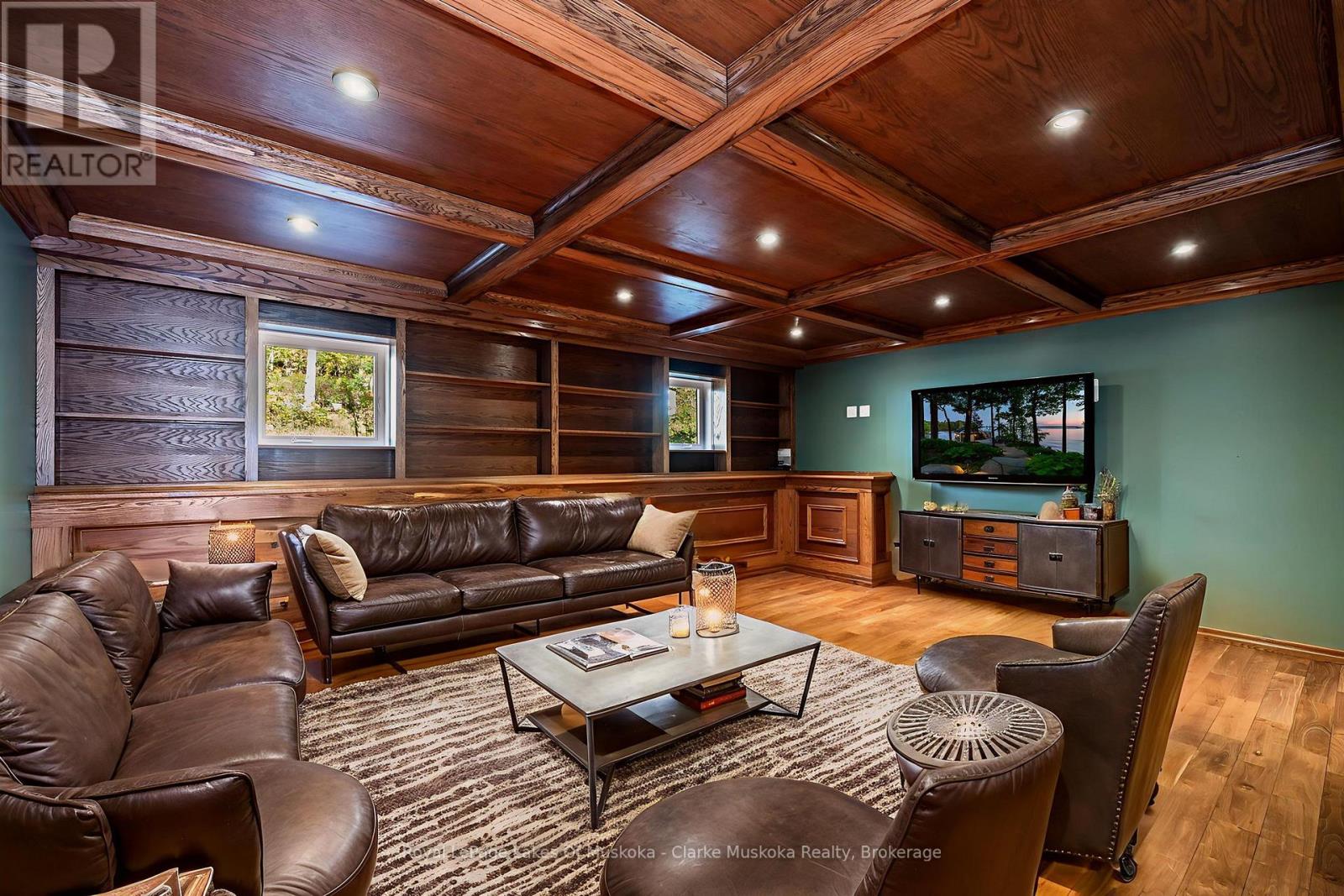 1064 Road 3200, Gravenhurst, Ontario  P1P 1R2 - Photo 14 - X12413296