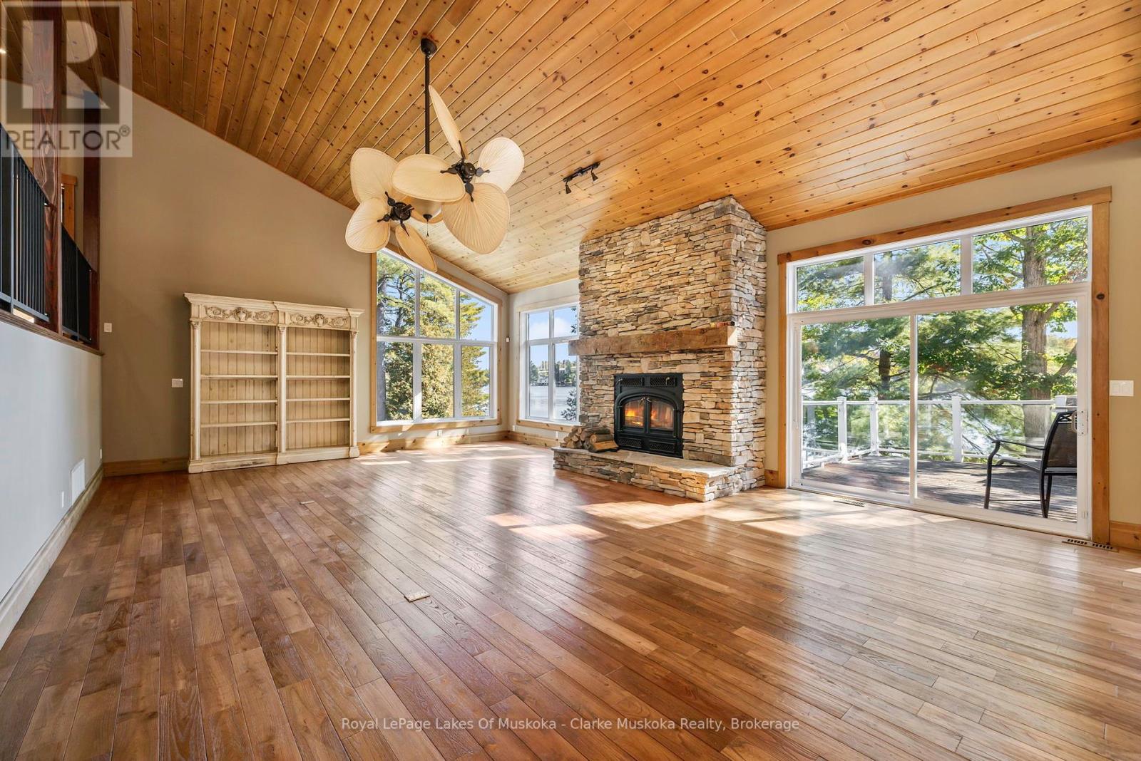 1064 Road 3200 & 0 Parkers Point Road, Gravenhurst, Ontario  P1P 1R2 - Photo 11 - X12413316