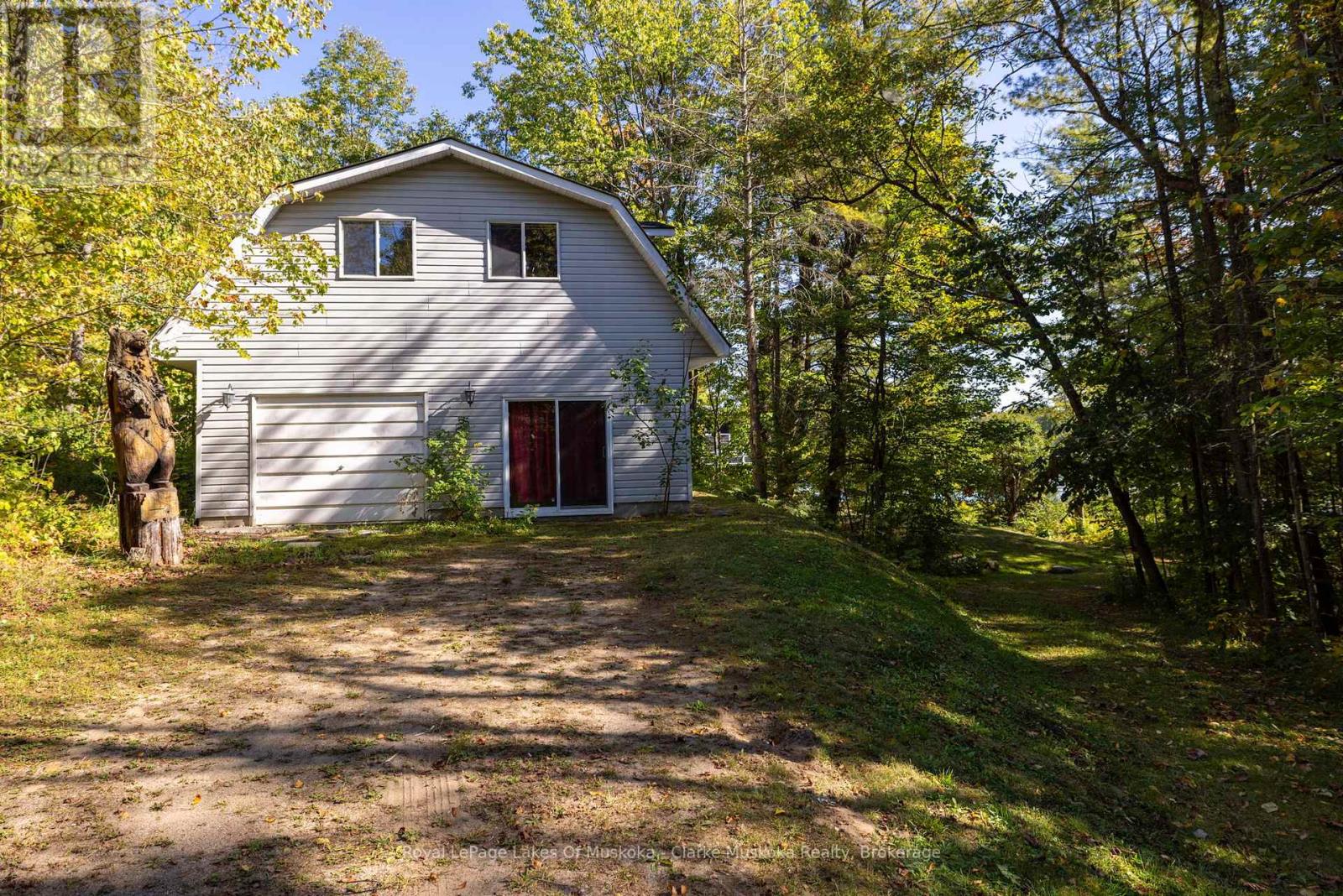 1064 Road 3200 & 0 Parkers Point Road, Gravenhurst, Ontario  P1P 1R2 - Photo 34 - X12413316