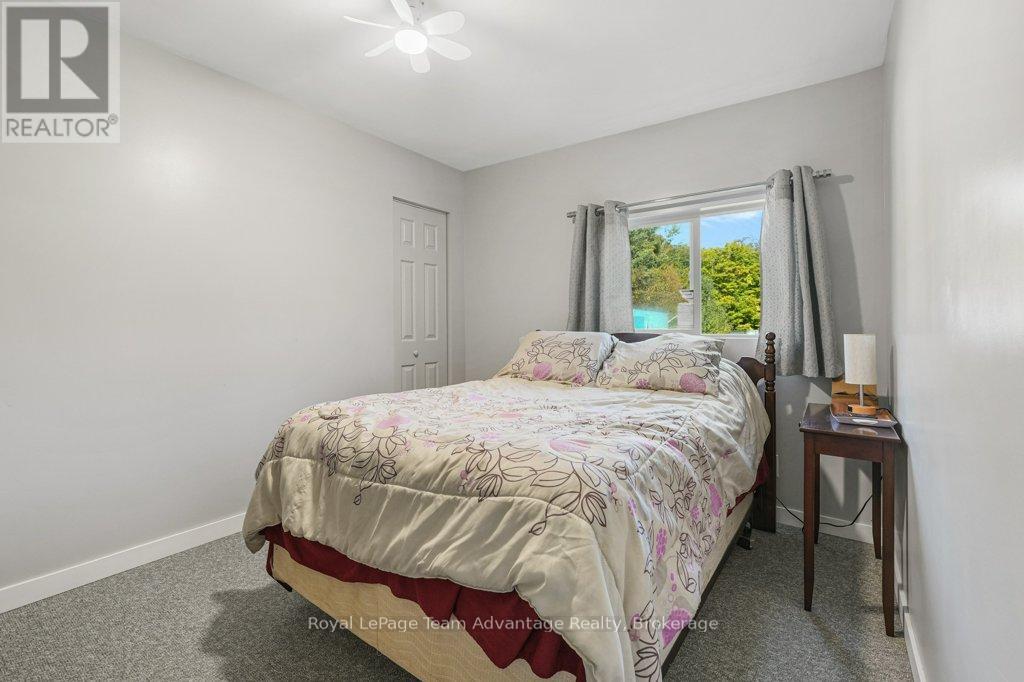 18 Horseshoe Lake Road, Seguin, Ontario  P2A 2W8 - Photo 16 - X12413327