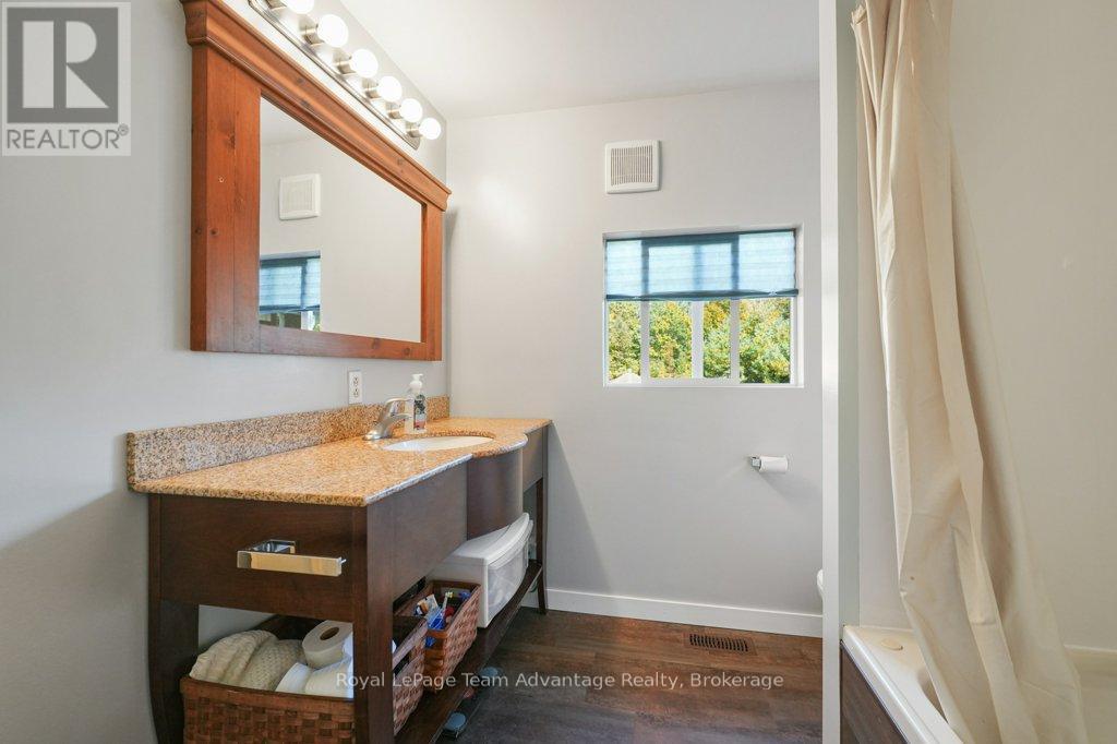 18 Horseshoe Lake Road, Seguin, Ontario  P2A 2W8 - Photo 18 - X12413327