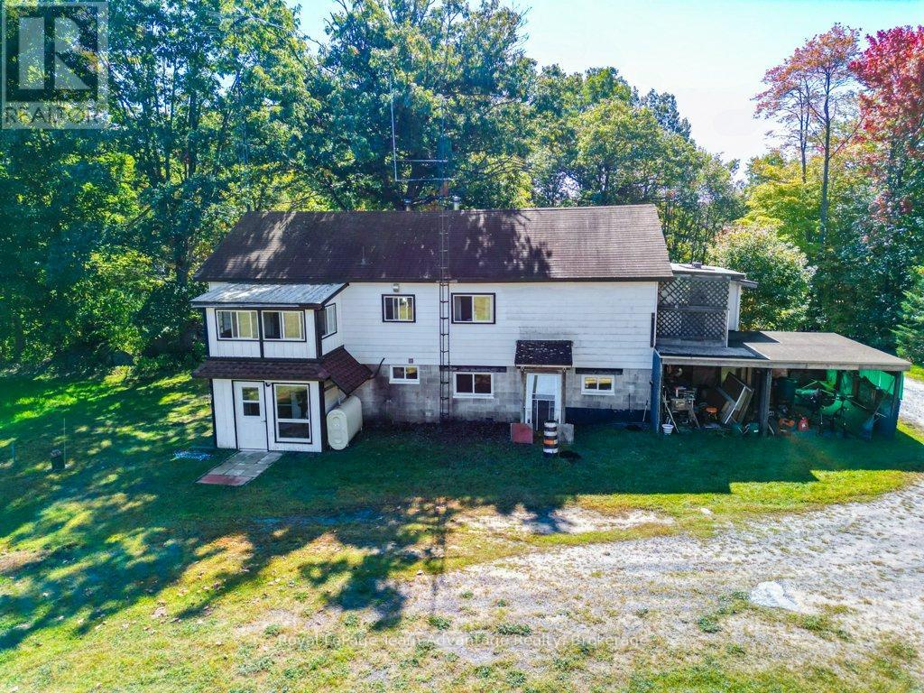 18 Horseshoe Lake Road, Seguin, Ontario  P2A 2W8 - Photo 40 - X12413327