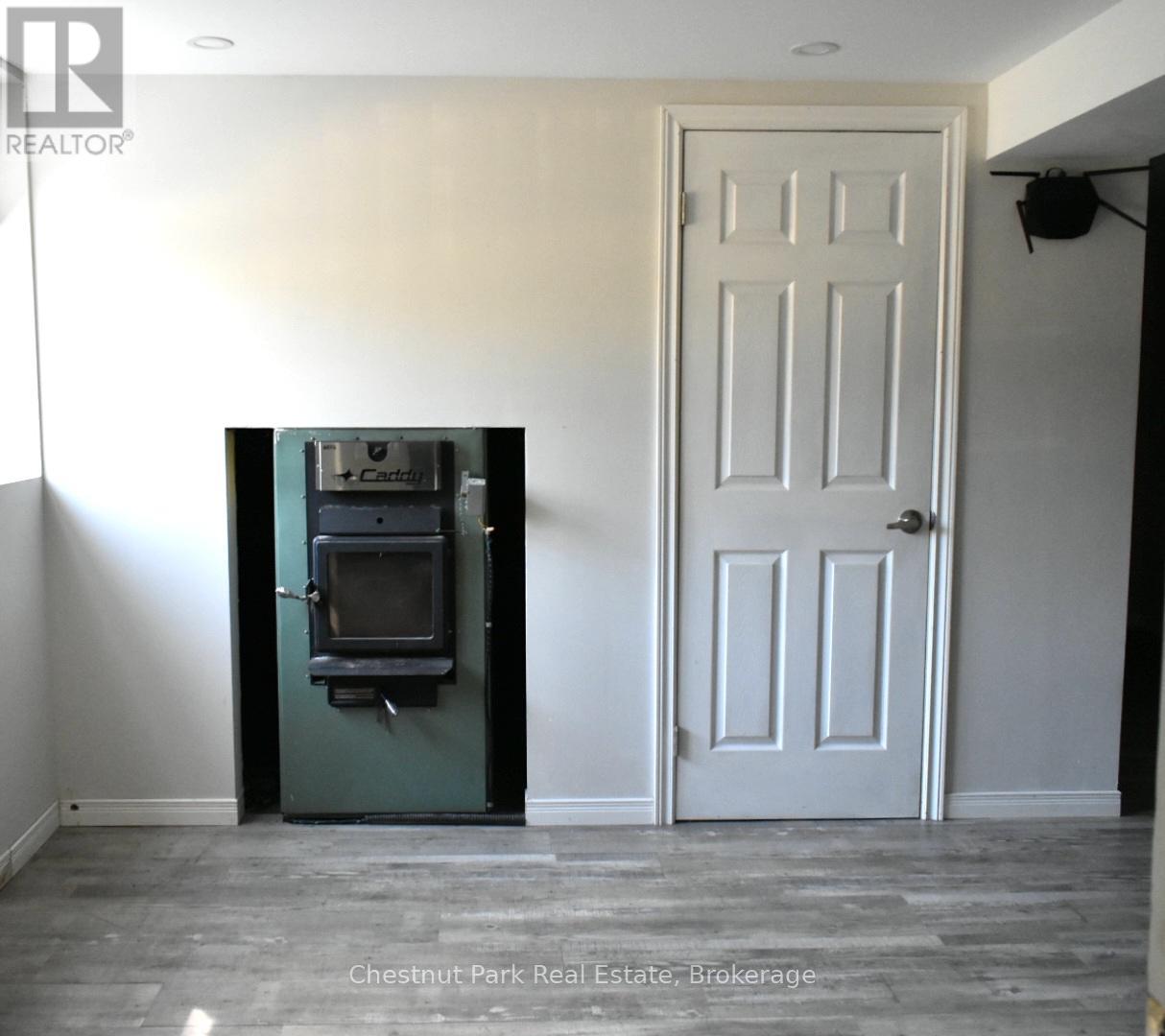 1258 Ravenscliffe Road, Huntsville, Ontario  P1H 2N5 - Photo 20 - X12413424