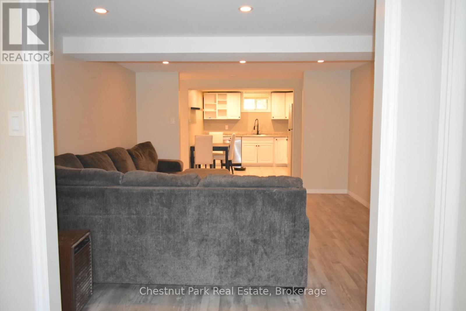 1258 Ravenscliffe Road, Huntsville, Ontario  P1H 2N5 - Photo 21 - X12413424