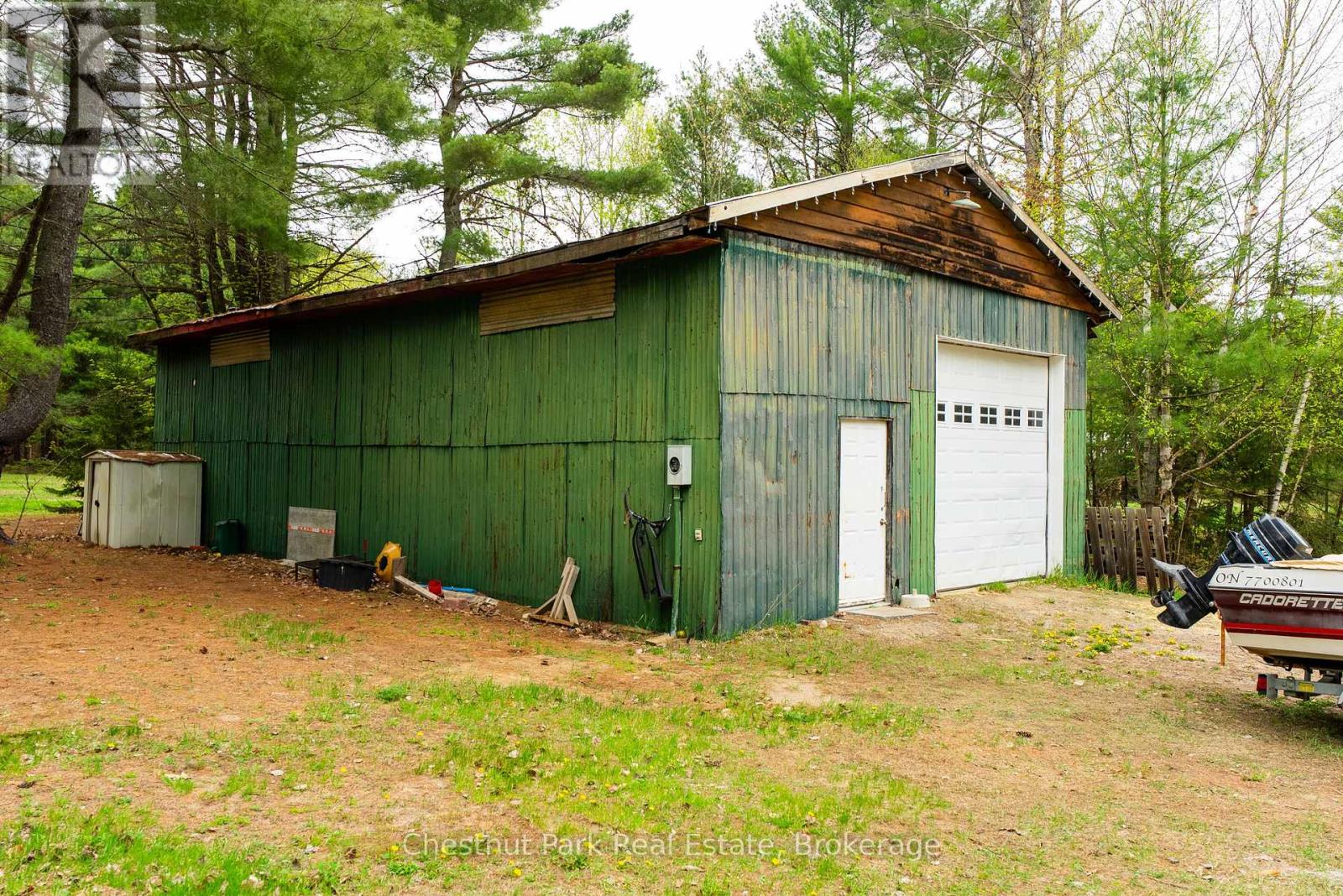 1258 Ravenscliffe Road, Huntsville, Ontario  P1H 2N5 - Photo 35 - X12413424