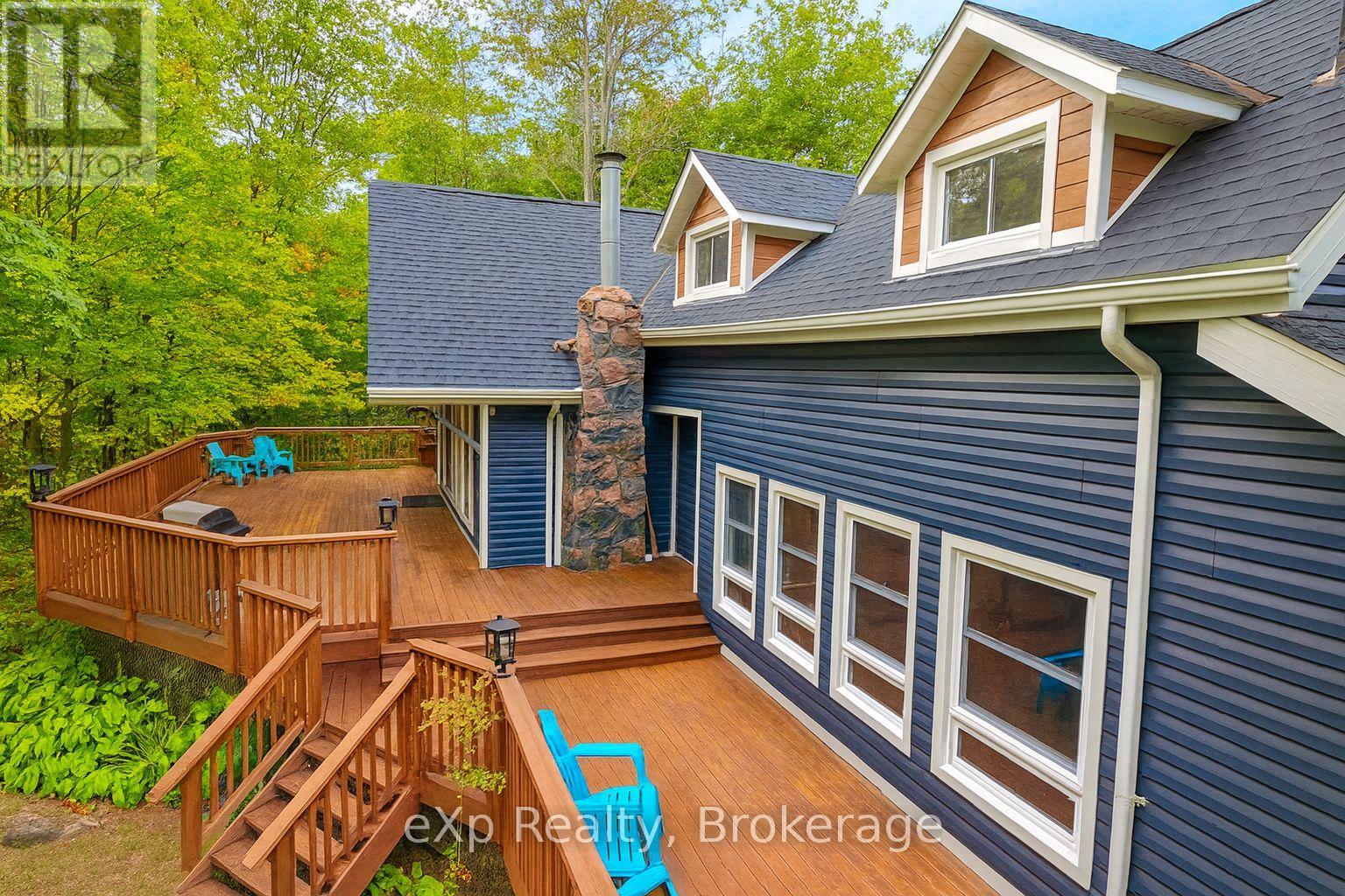 1382 Muskoka Rd 169 N, Gravenhurst, Ontario  P1P 1R2 - Photo 1 - X12414111