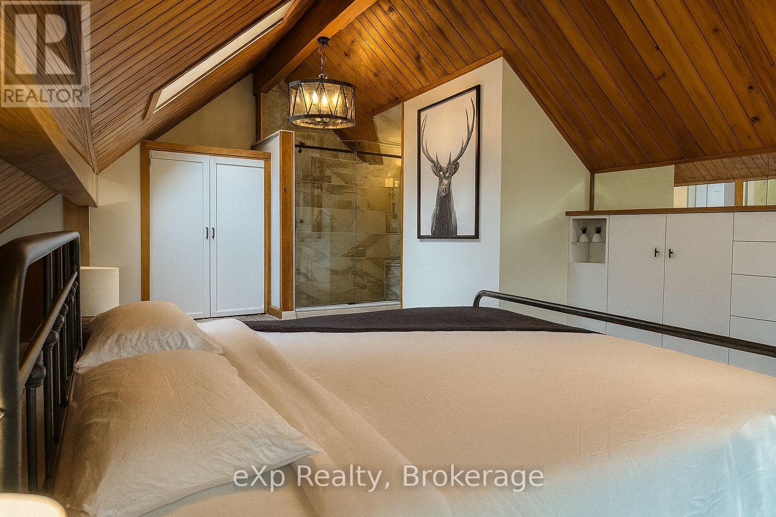 1382 Muskoka Rd 169 N, Gravenhurst, Ontario  P1P 1R2 - Photo 23 - X12414111