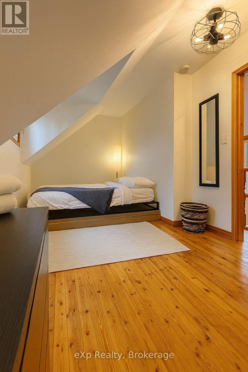 1382 Muskoka Rd 169 N, Gravenhurst, Ontario  P1P 1R2 - Photo 28 - X12414111