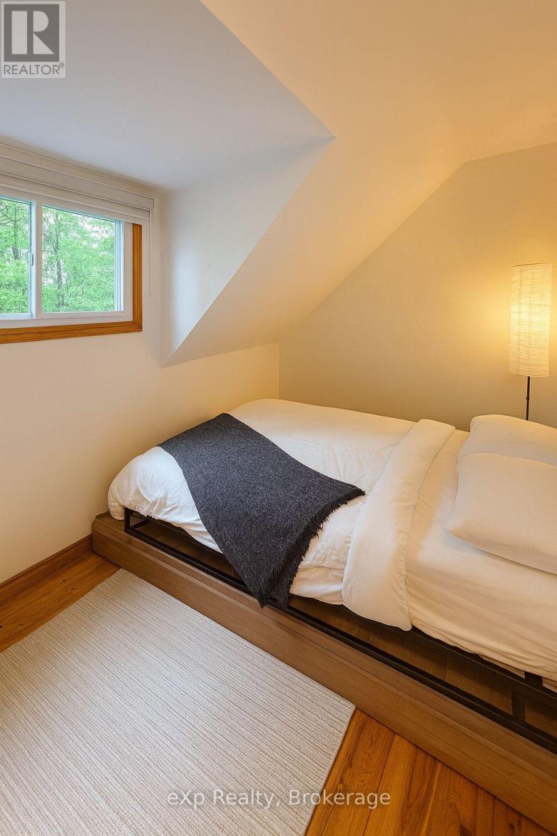 1382 Muskoka Rd 169 N, Gravenhurst, Ontario  P1P 1R2 - Photo 29 - X12414111