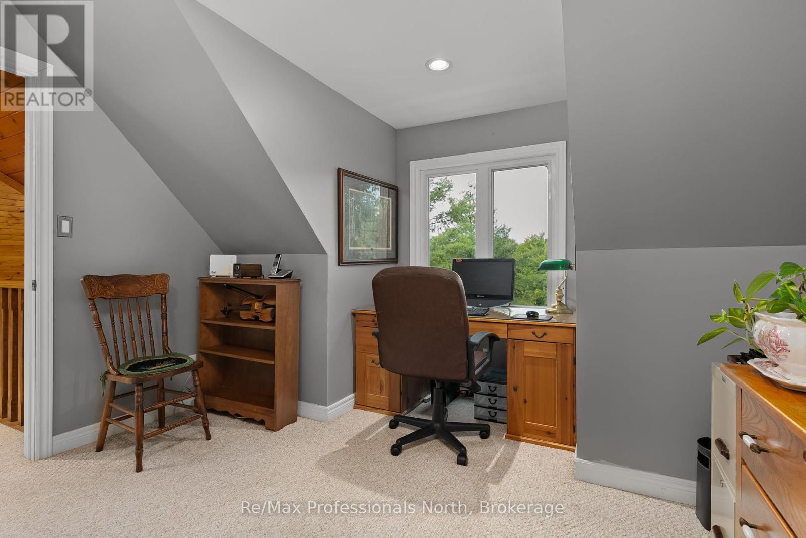 1005 Laidlaw Avenue, Gravenhurst, Ontario  L0K 2B0 - Photo 21 - X12414219