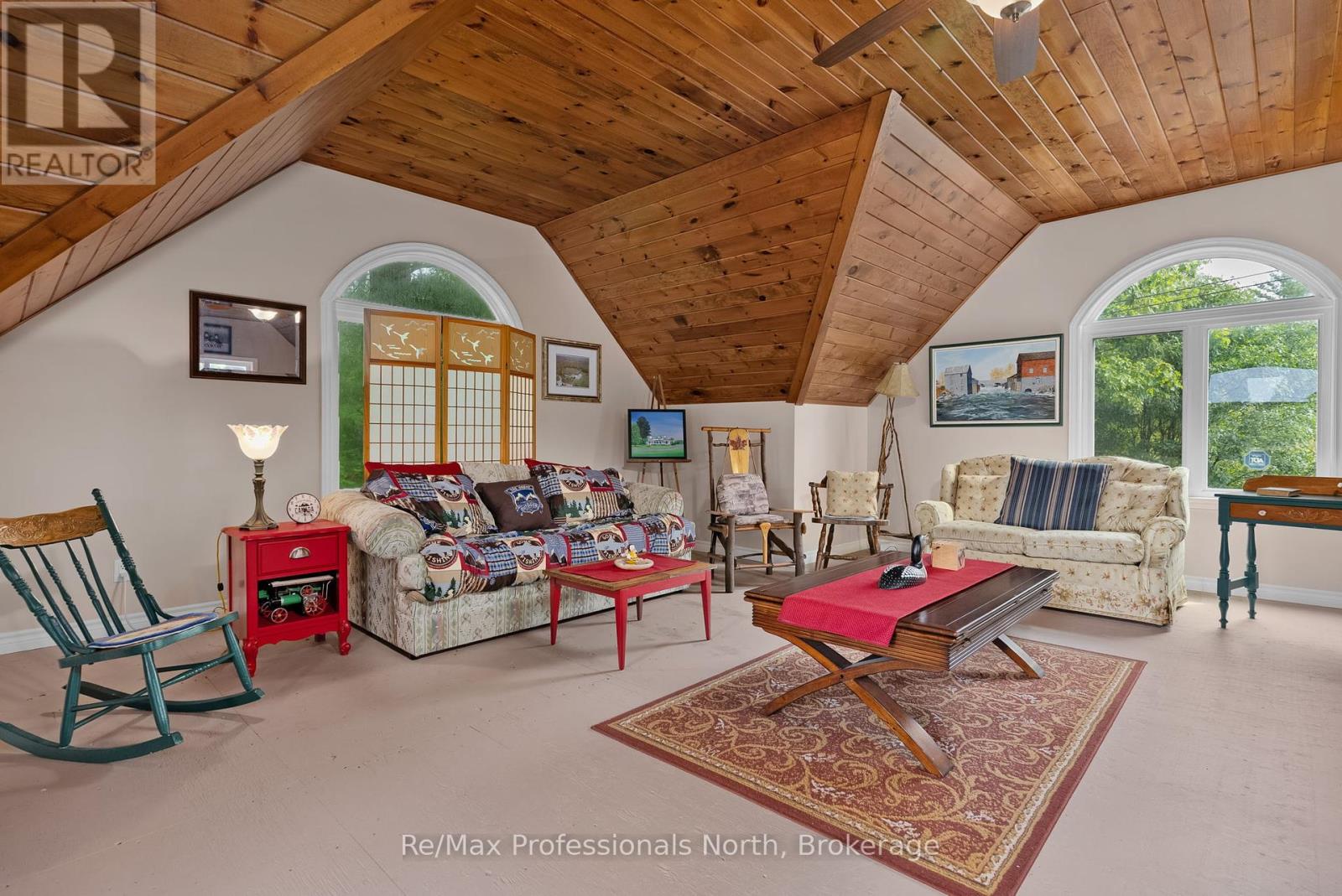 1005 Laidlaw Avenue, Gravenhurst, Ontario  L0K 2B0 - Photo 34 - X12414219