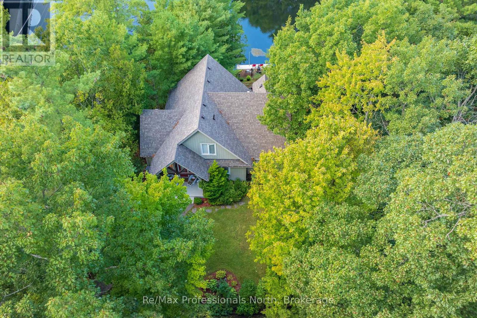 1005 Laidlaw Avenue, Gravenhurst, Ontario  L0K 2B0 - Photo 37 - X12414219