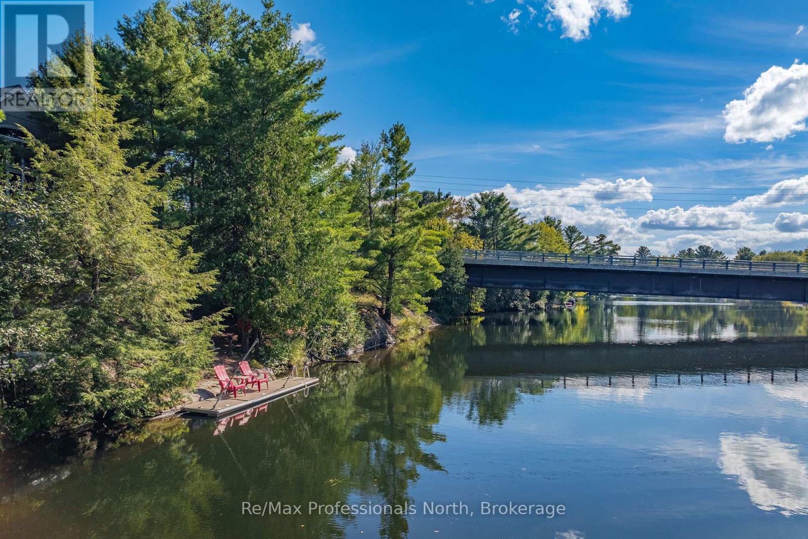 1005 Laidlaw Avenue, Gravenhurst, Ontario  L0K 2B0 - Photo 48 - X12414219