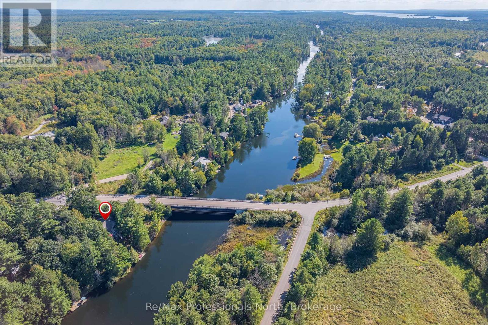 1005 Laidlaw Avenue, Gravenhurst, Ontario  L0K 2B0 - Photo 49 - X12414219