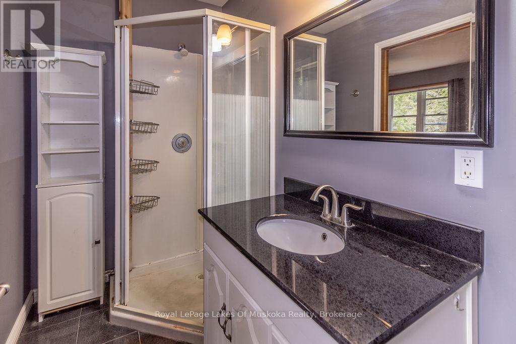 4244 Muskoka Road 117, Lake Of Bays, Ontario  P0B 1A0 - Photo 18 - X12414876