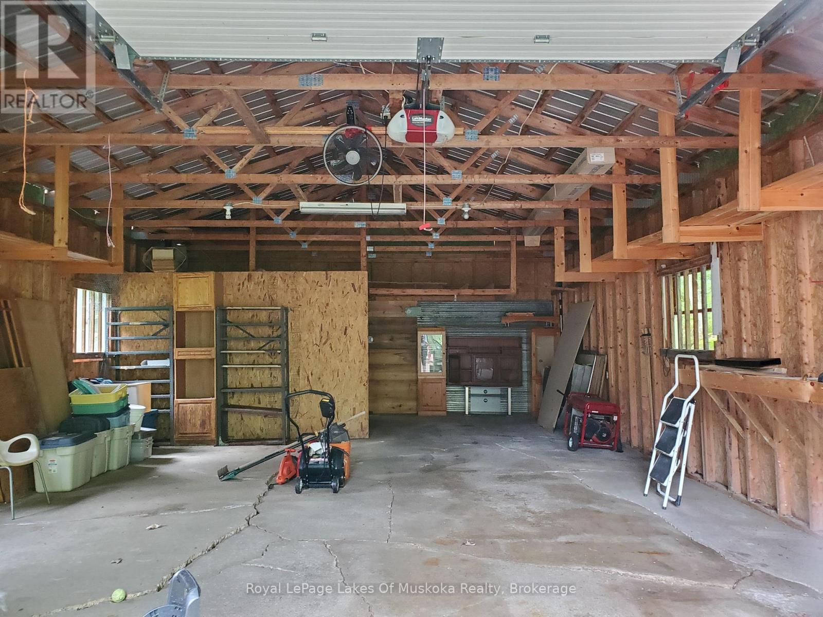 4244 Muskoka Road 117, Lake Of Bays, Ontario  P0B 1A0 - Photo 28 - X12414876