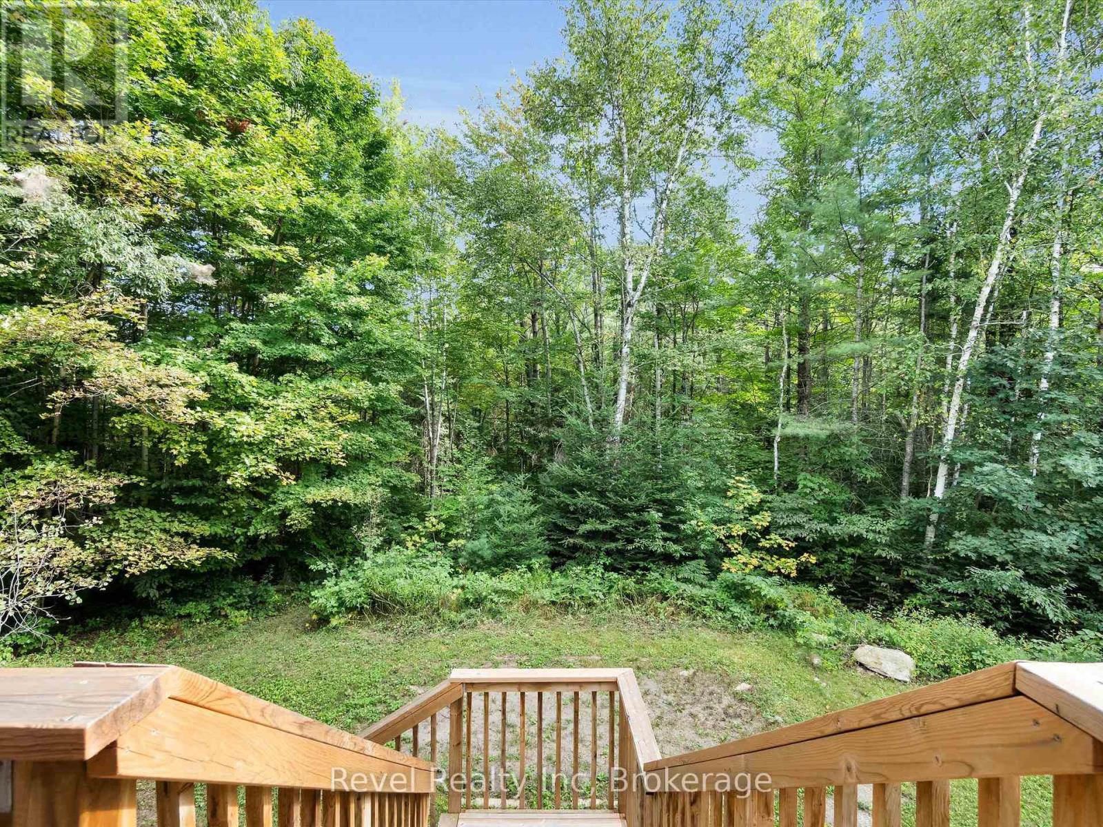 1326 Echo Lake Road, Lake Of Bays, Ontario  P0B 1A0 - Photo 12 - X12415221