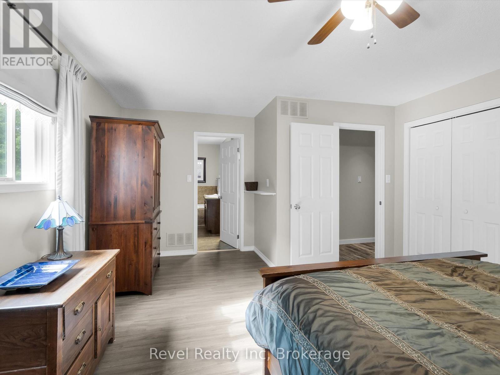 1326 Echo Lake Road, Lake Of Bays, Ontario  P0B 1A0 - Photo 14 - X12415221