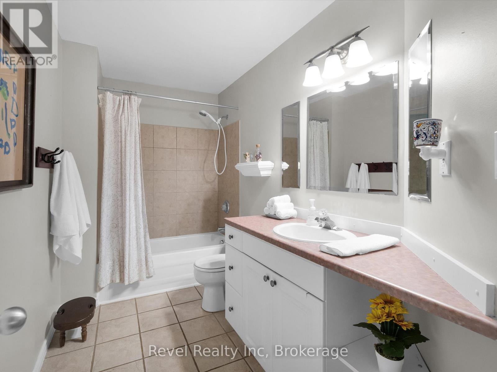 1326 Echo Lake Road, Lake Of Bays, Ontario  P0B 1A0 - Photo 19 - X12415221