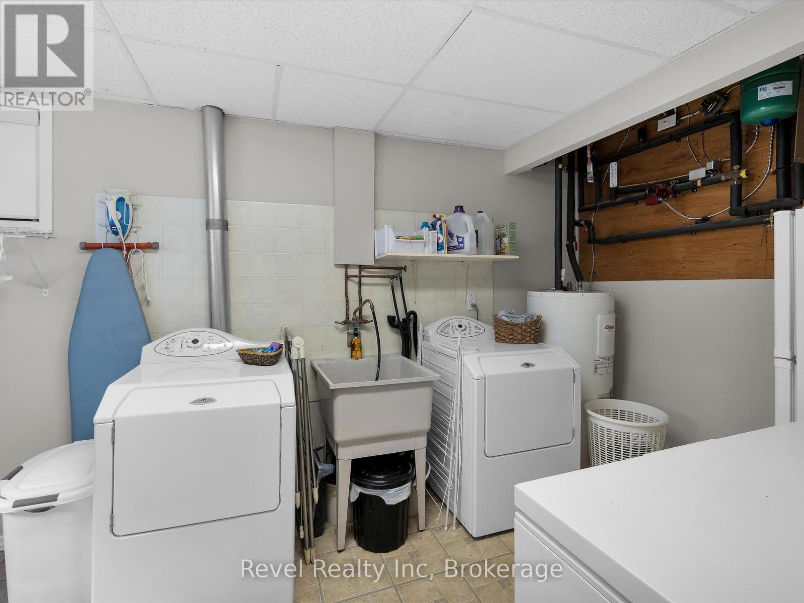 1326 Echo Lake Road, Lake Of Bays, Ontario  P0B 1A0 - Photo 31 - X12415221