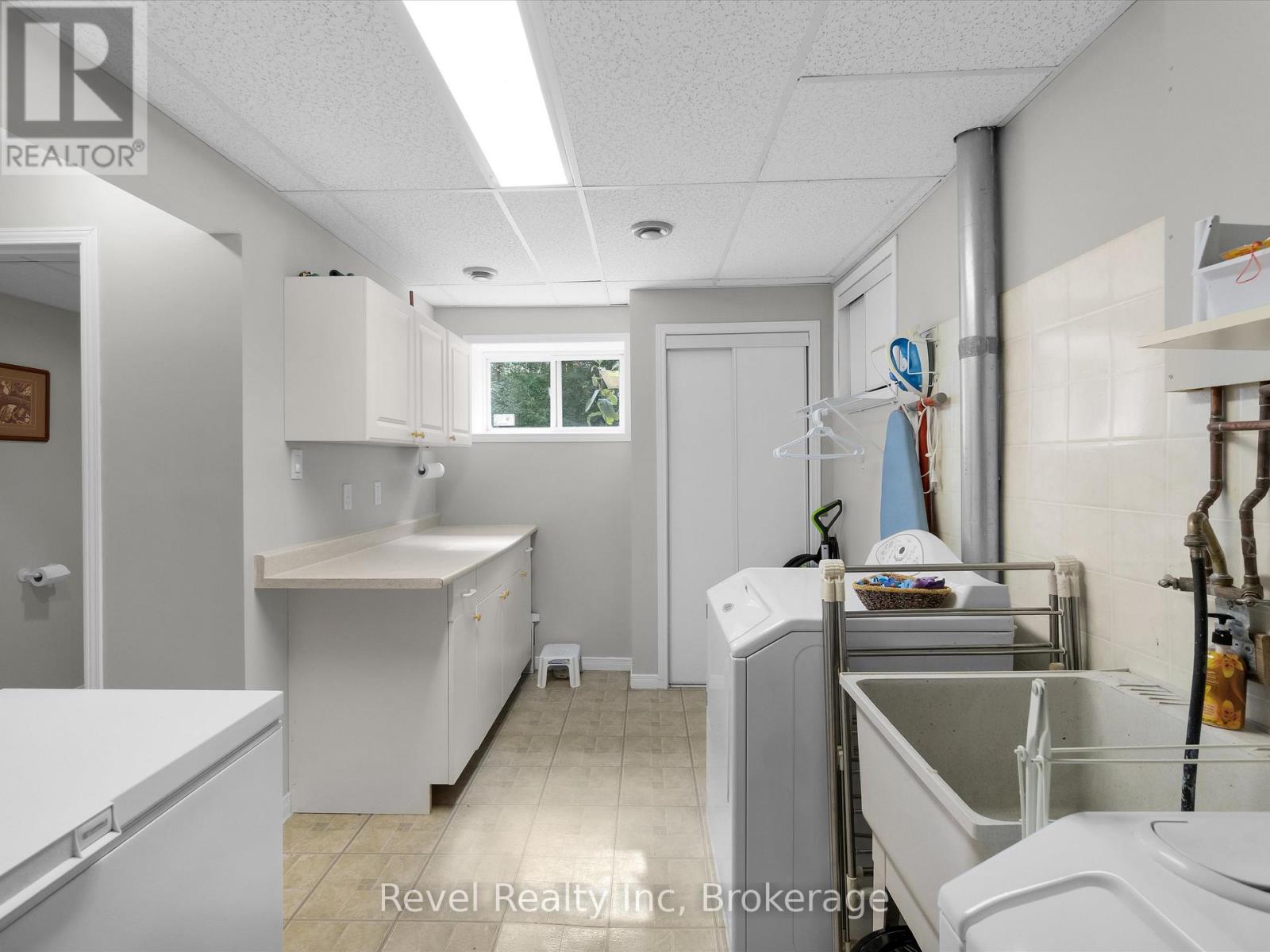 1326 Echo Lake Road, Lake Of Bays, Ontario  P0B 1A0 - Photo 32 - X12415221