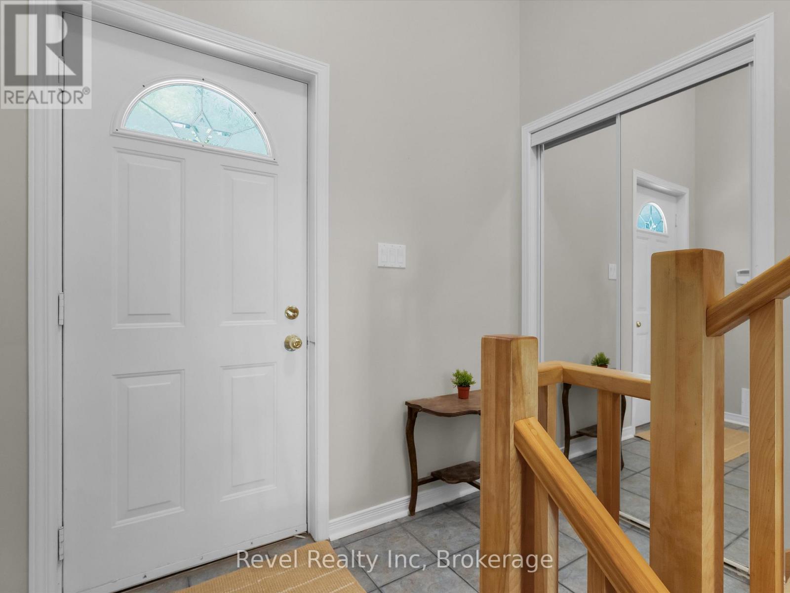 1326 Echo Lake Road, Lake Of Bays, Ontario  P0B 1A0 - Photo 4 - X12415221